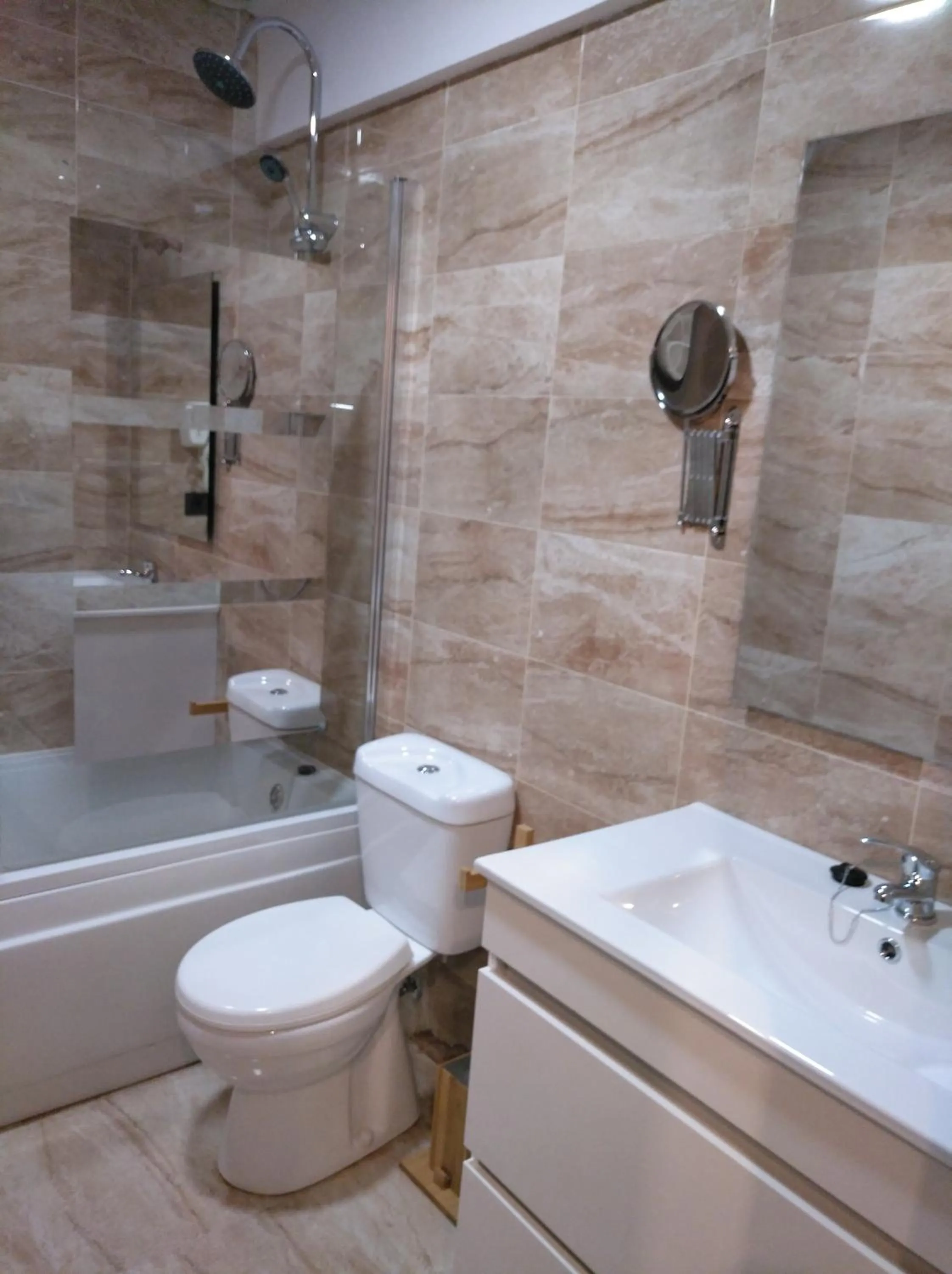 Bathroom in Hotel La Huella Del Camino