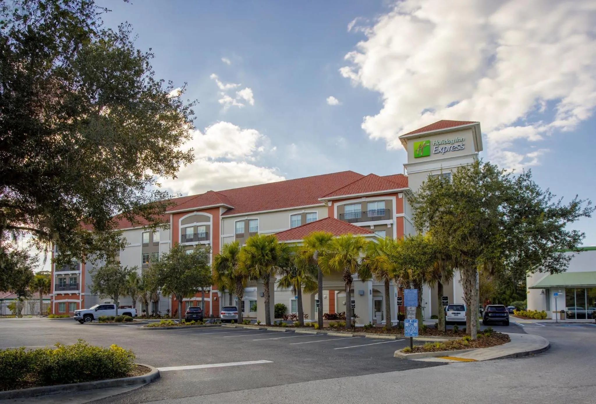Property building in Holiday Inn Express Tampa North Telecom Park by IHG