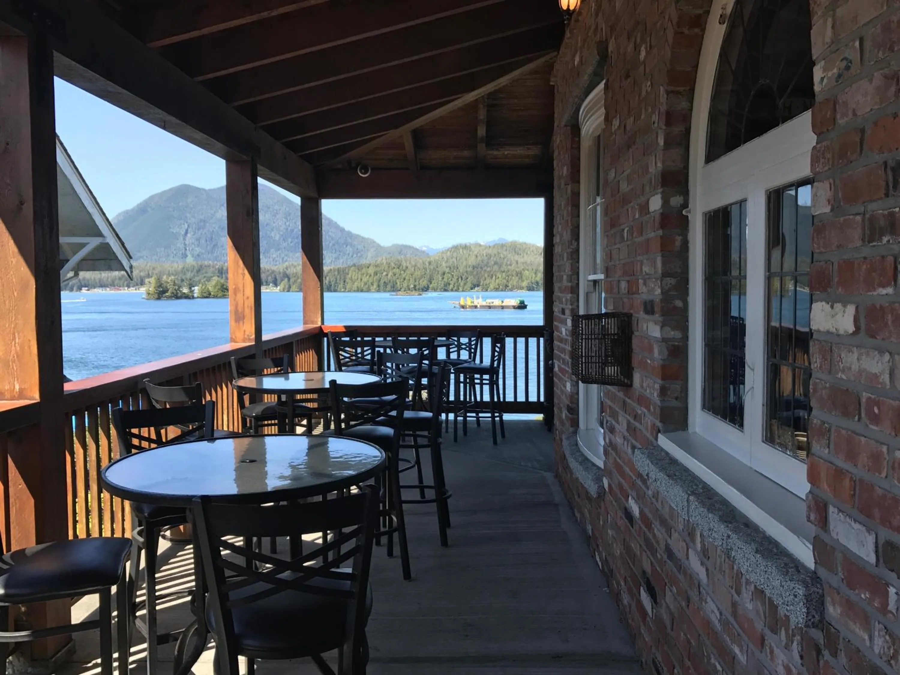 Restaurant/places to eat in The Inn at Tough City