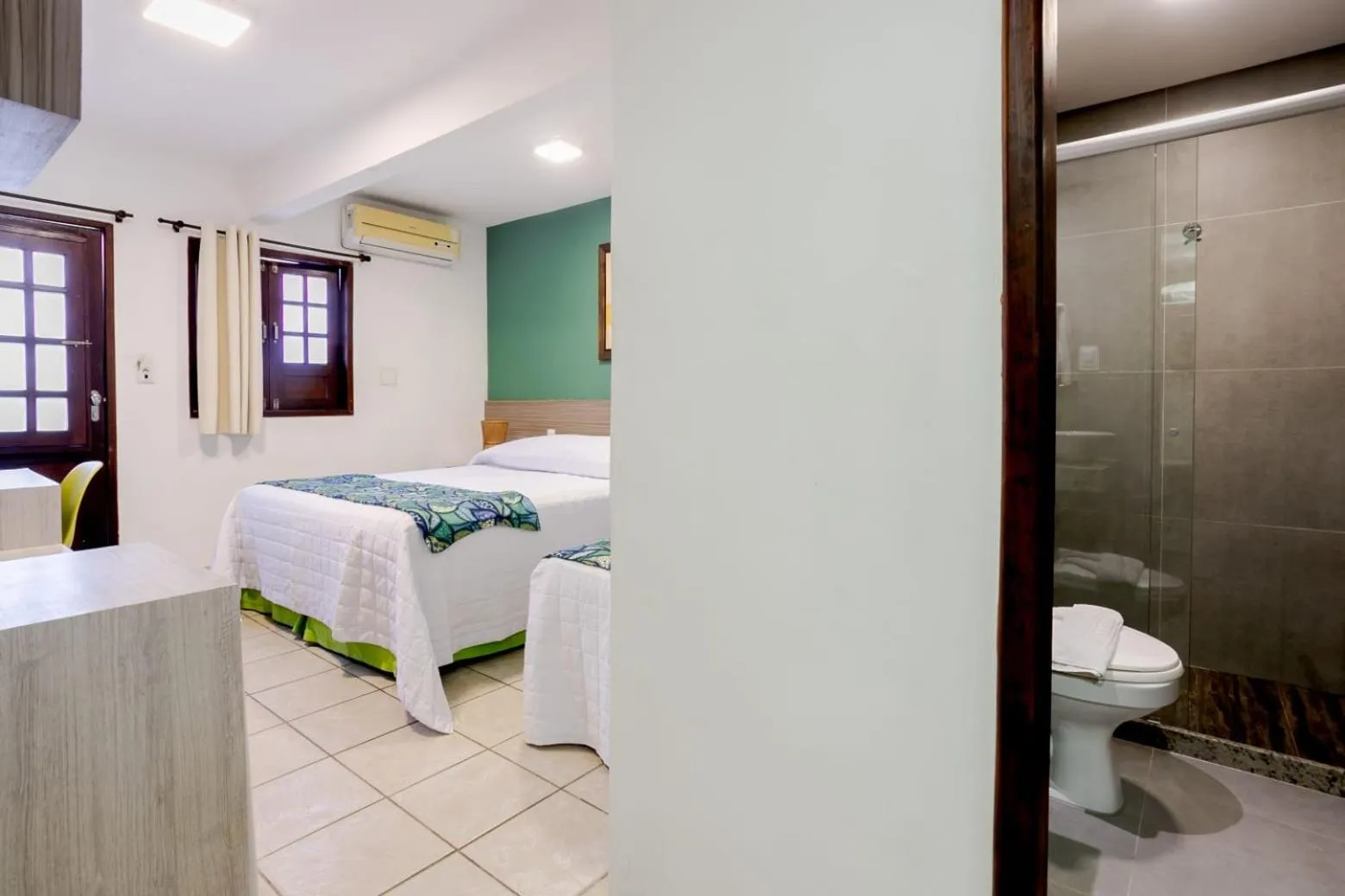 Photo of the whole room, Bed in Pousada Casamar