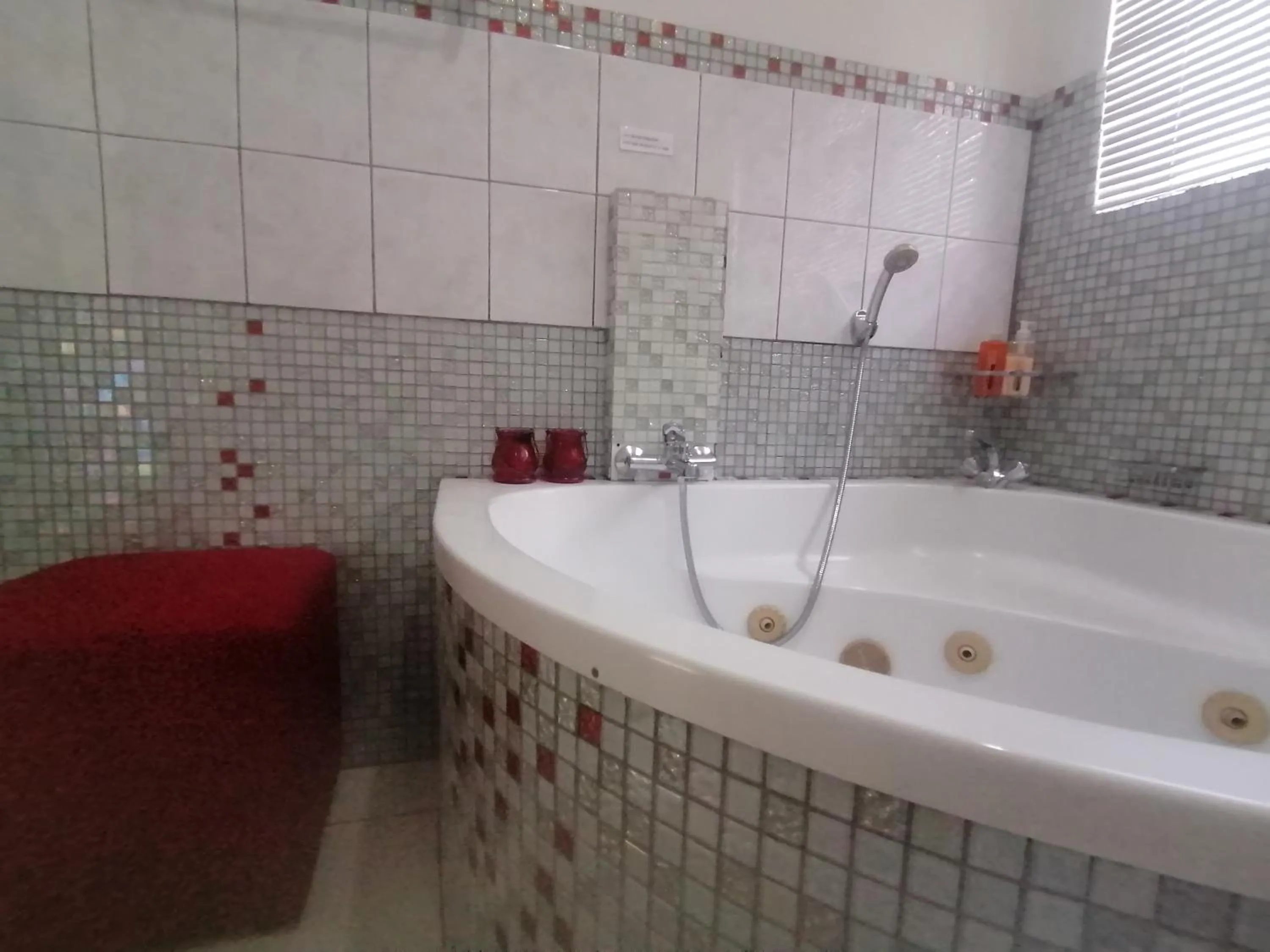 Bathroom in Oppi Draai Guesthouse