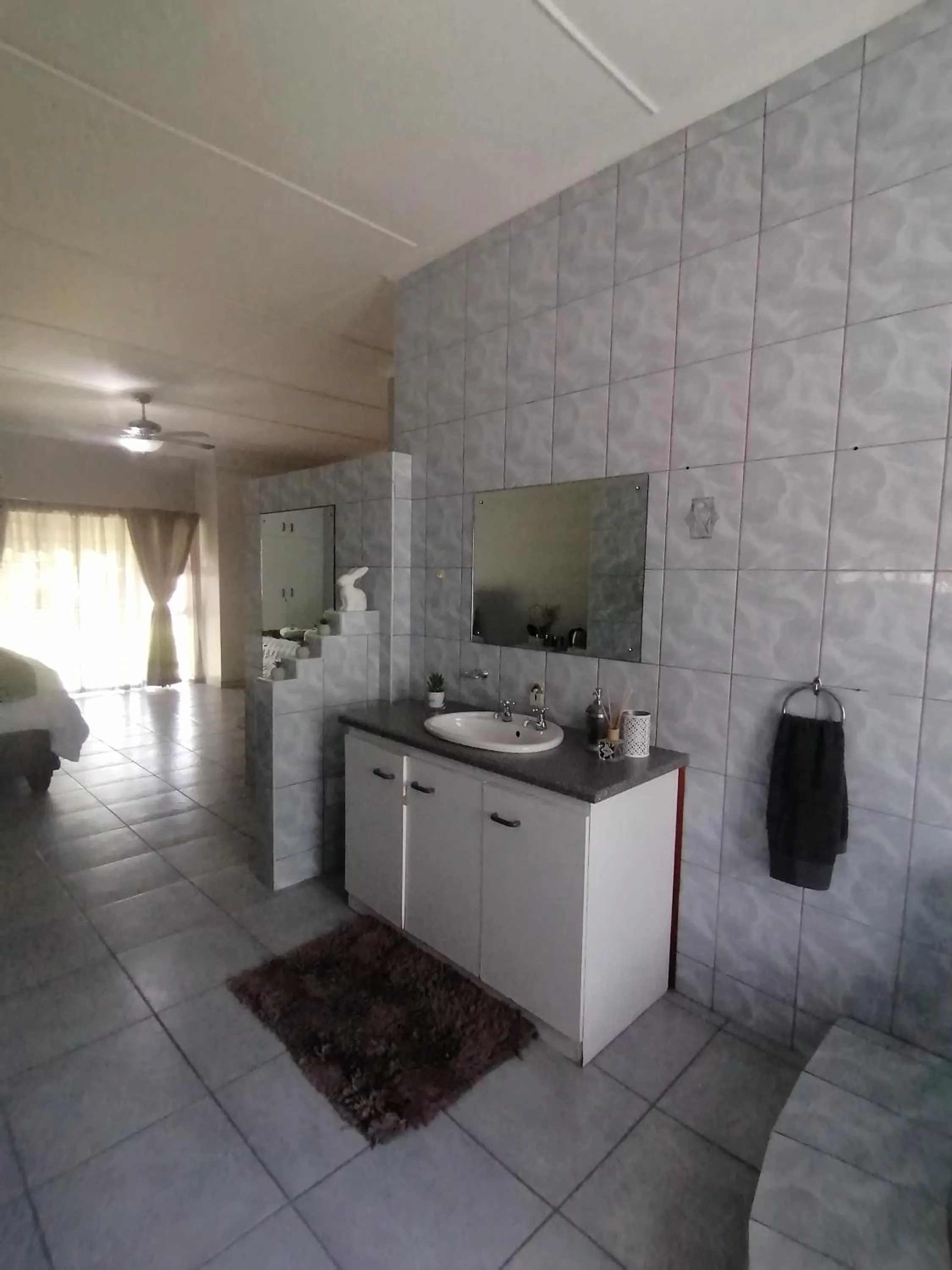 Bathroom in Oppi Draai Guesthouse