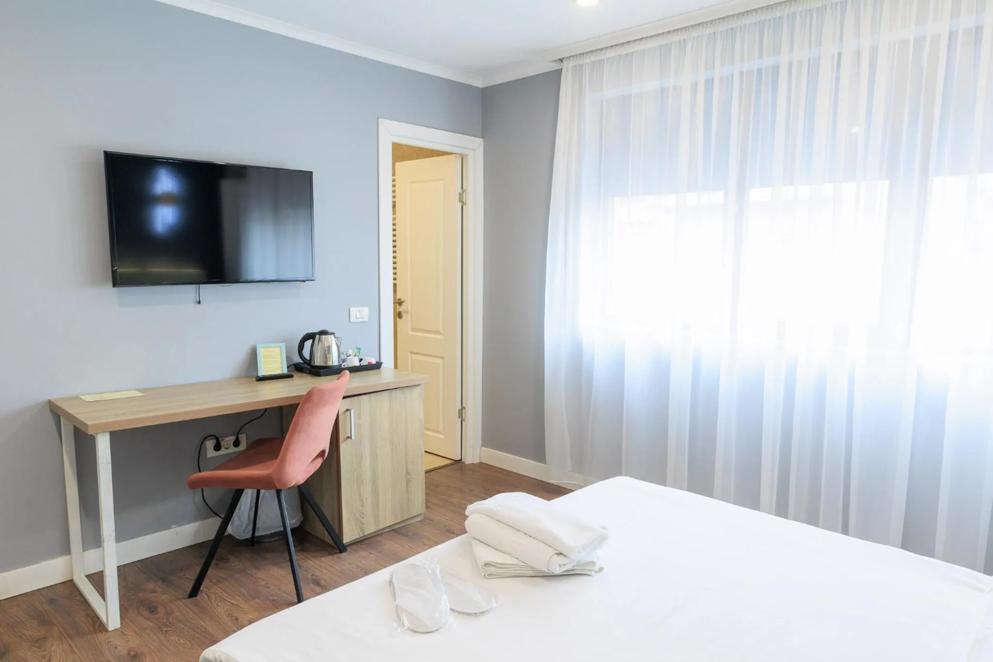 TV and multimedia, Bed in The Embassy Nord