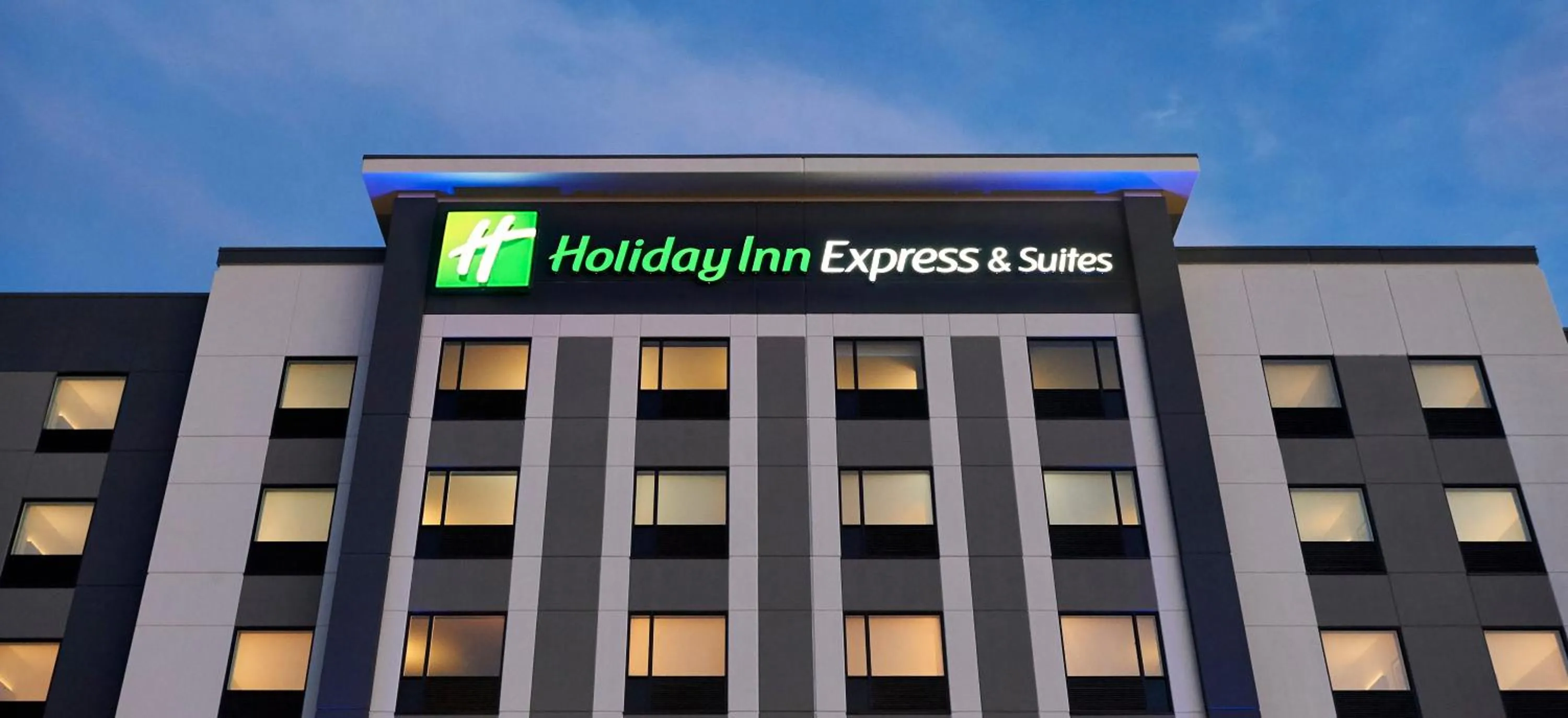 Property building in Holiday Inn Express & Suites - Brantford by IHG