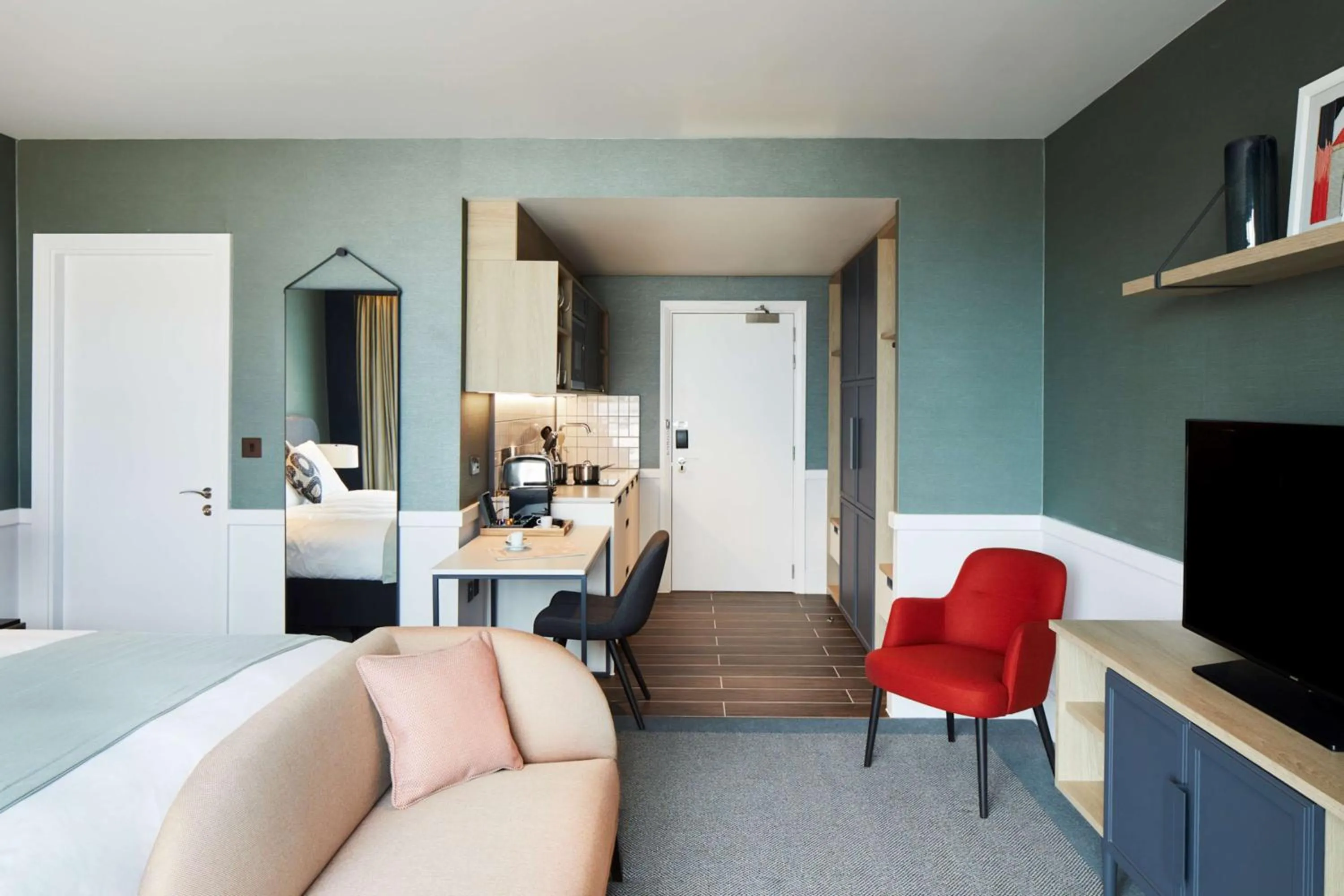 Bedroom in Hyatt House Manchester - Aparthotel