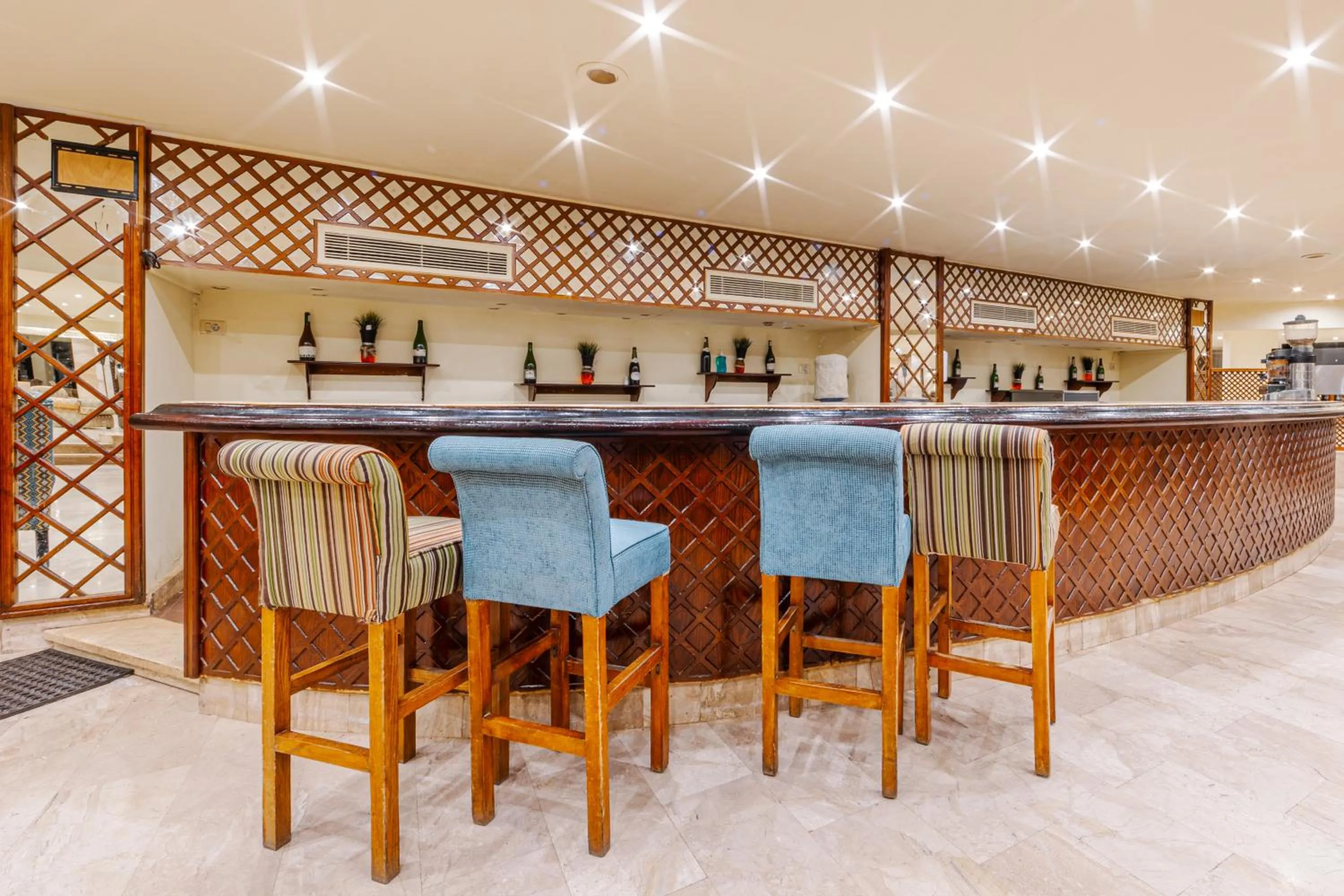 Lounge or bar in Siva Grand Beach