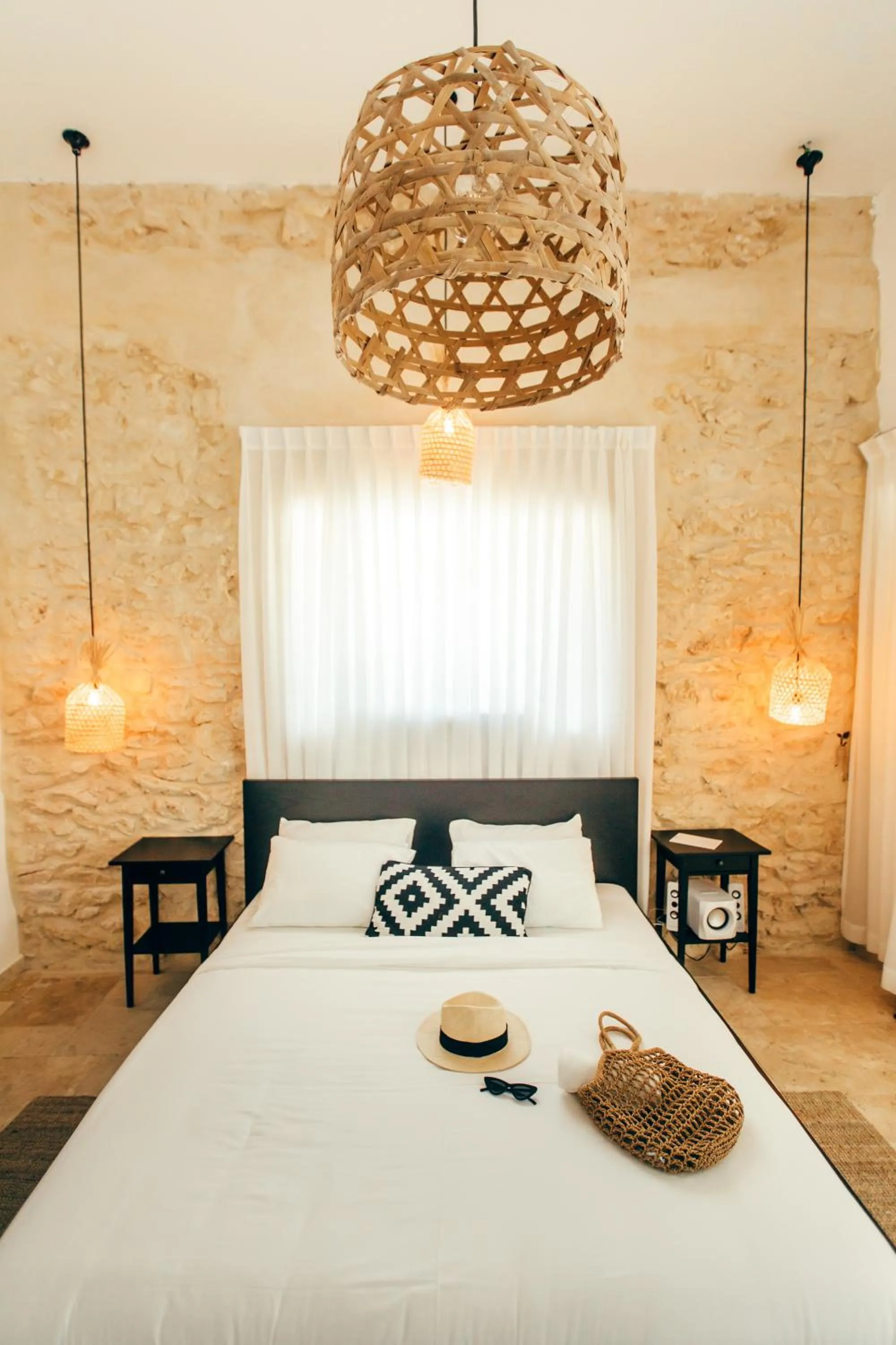 Bedroom, Bed in Hotel Anilevich Mansion