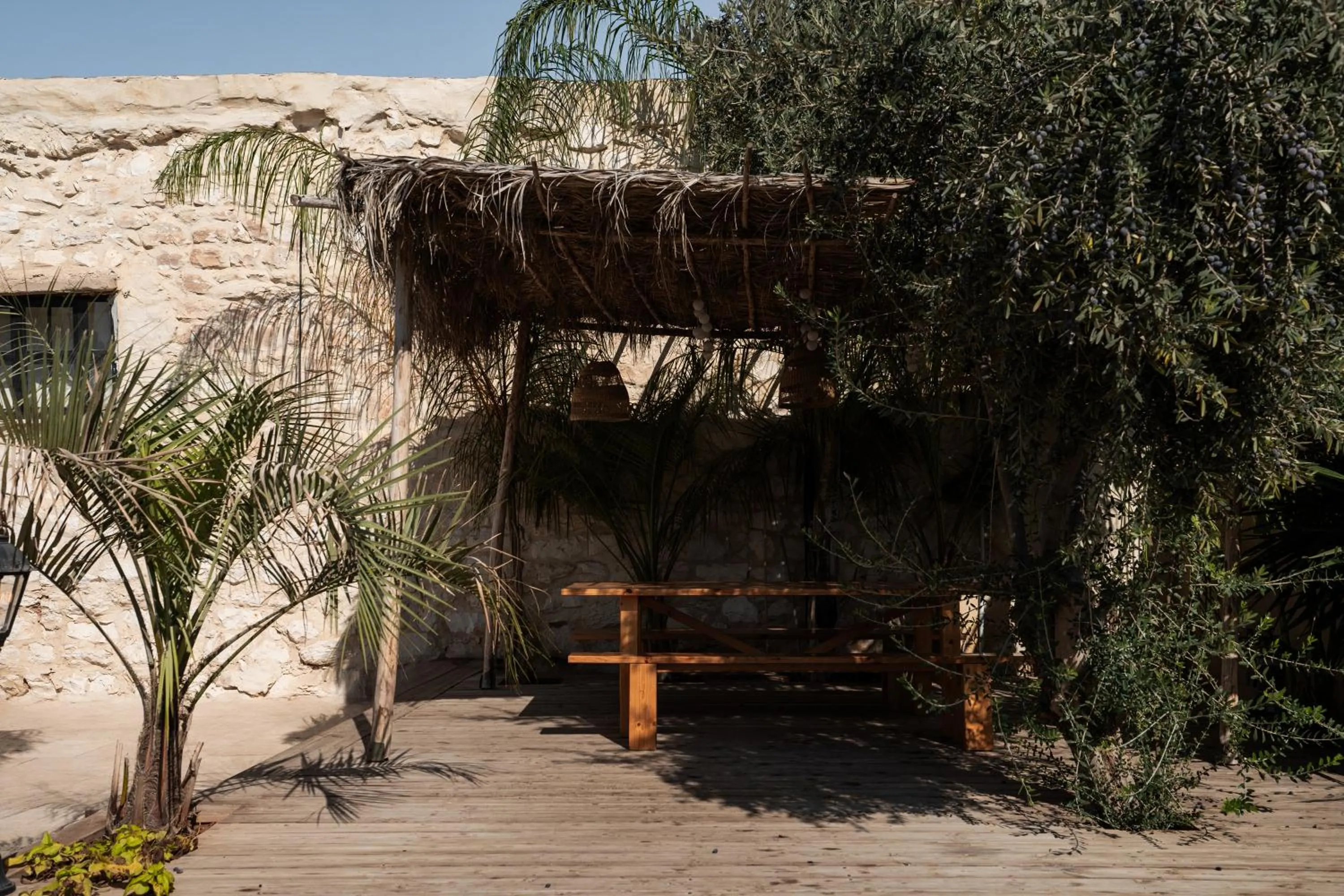 Property building in Hotel Anilevich Mansion