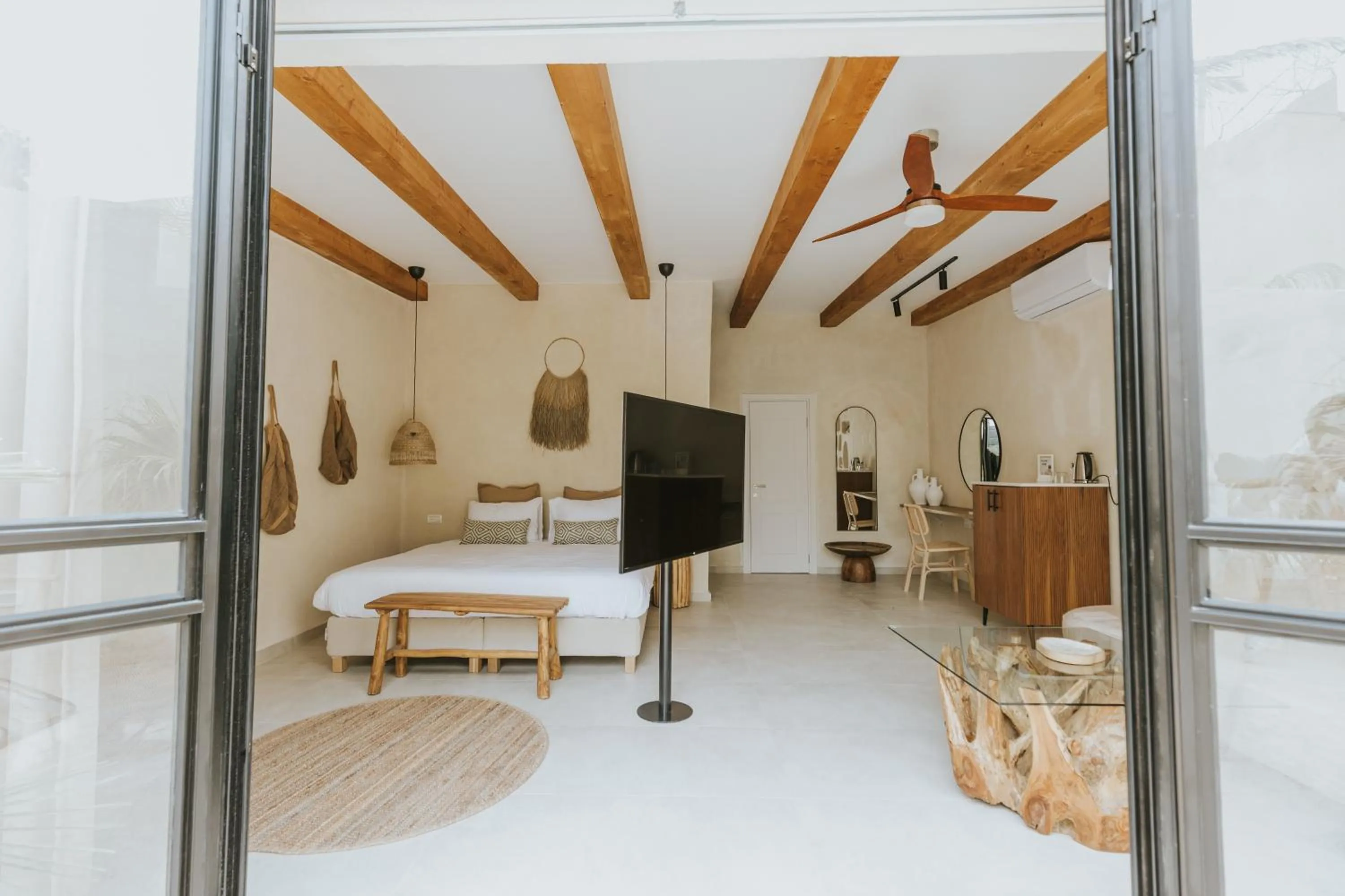 Bed in Hotel Anilevich Mansion