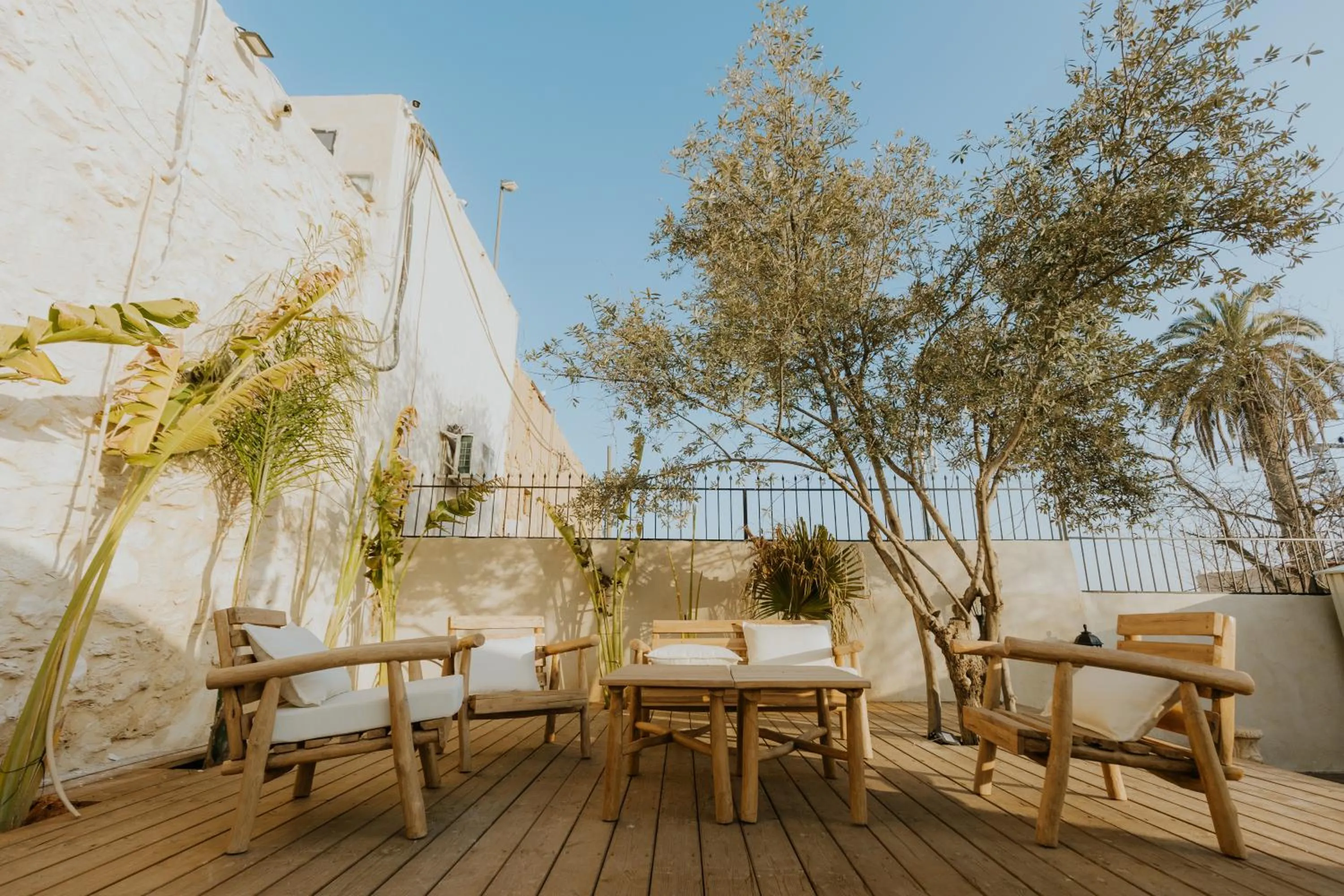 Seating area in Hotel Anilevich Mansion