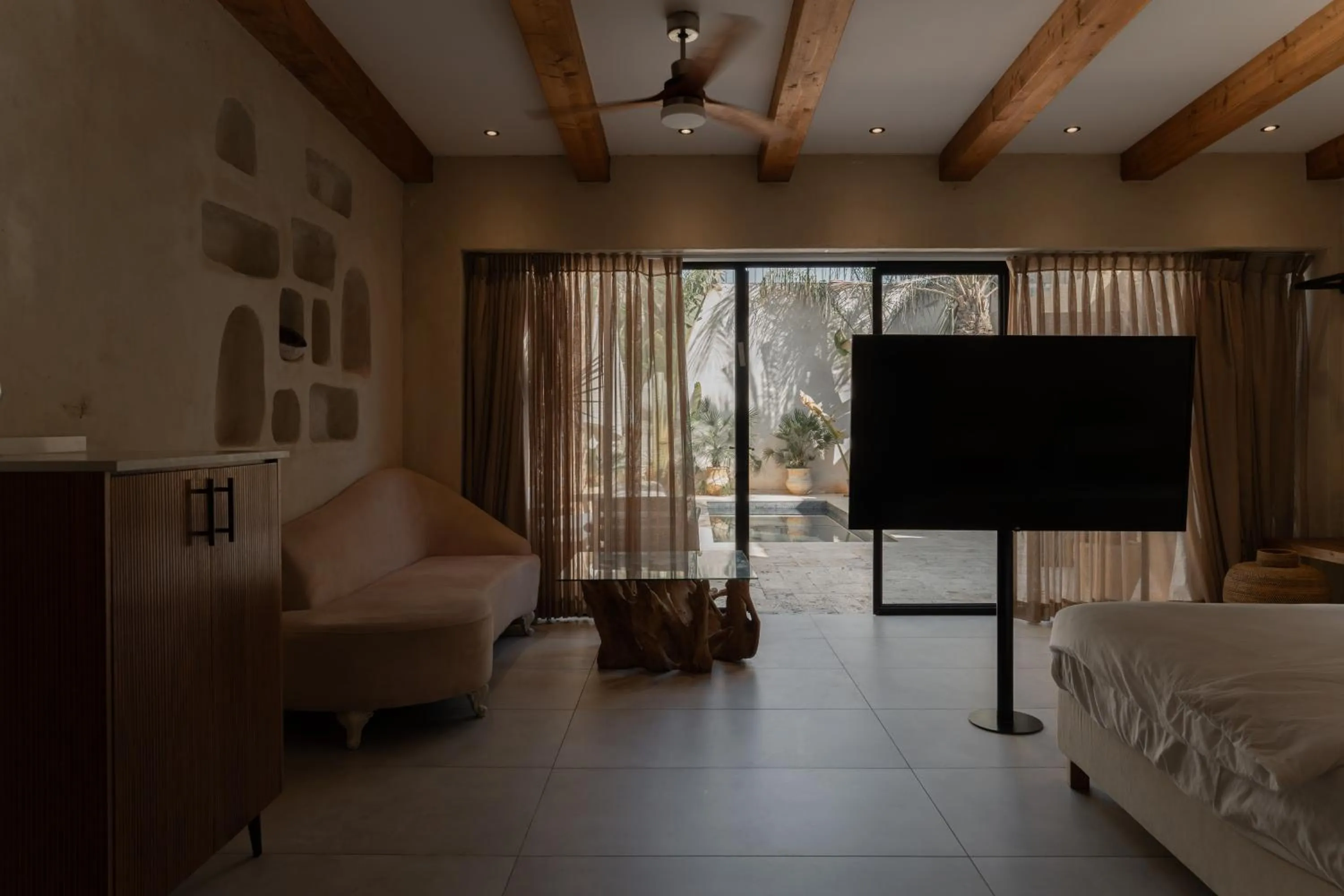 Bed in Hotel Anilevich Mansion