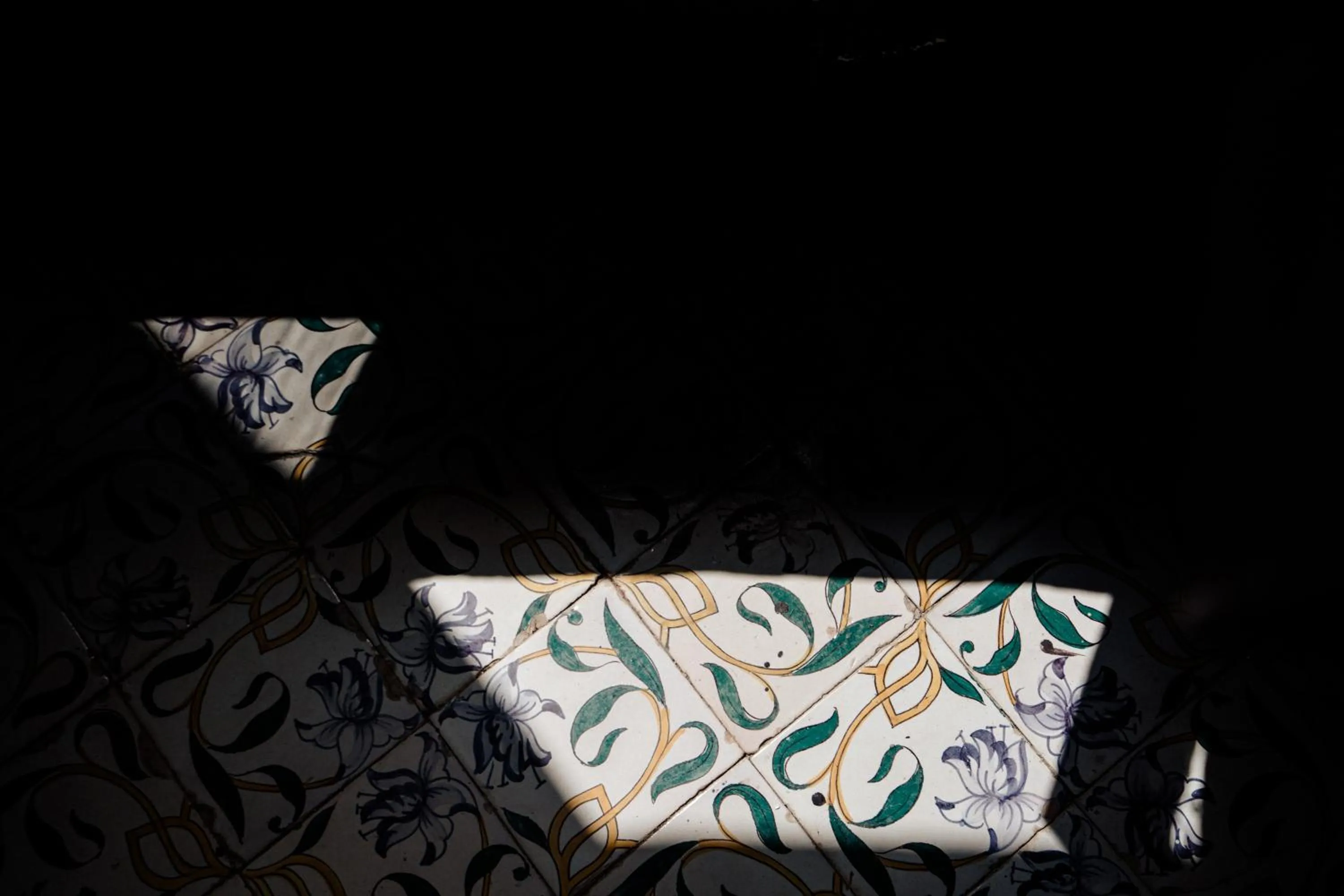 Decorative detail in Palazzo Mazziotti