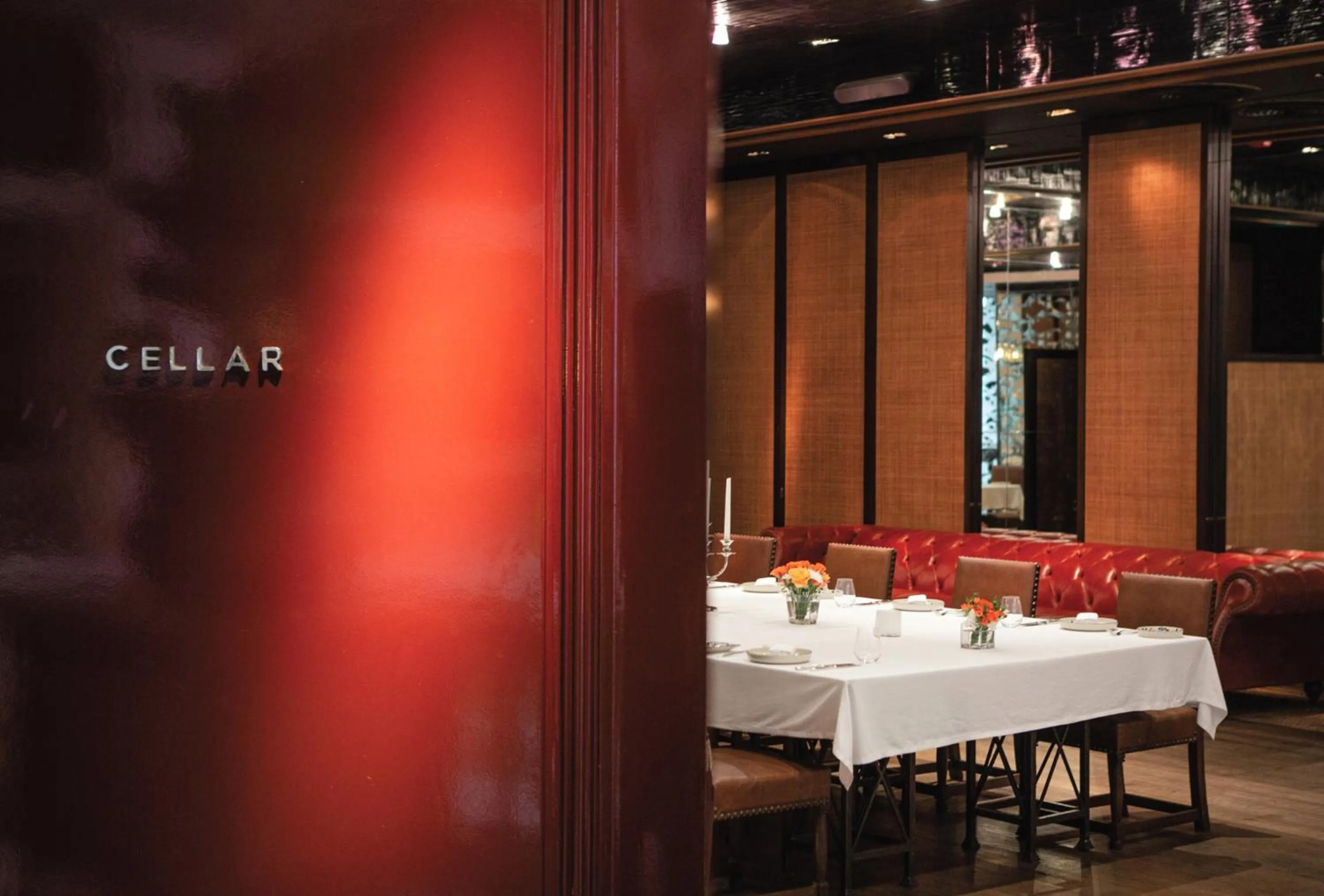 Restaurant/places to eat in Grand Hyatt Erawan Bangkok