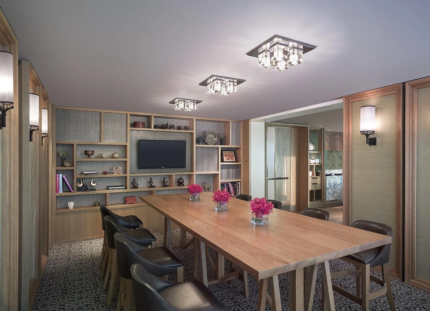 Communal lounge/ TV room in Grand Hyatt Erawan Bangkok