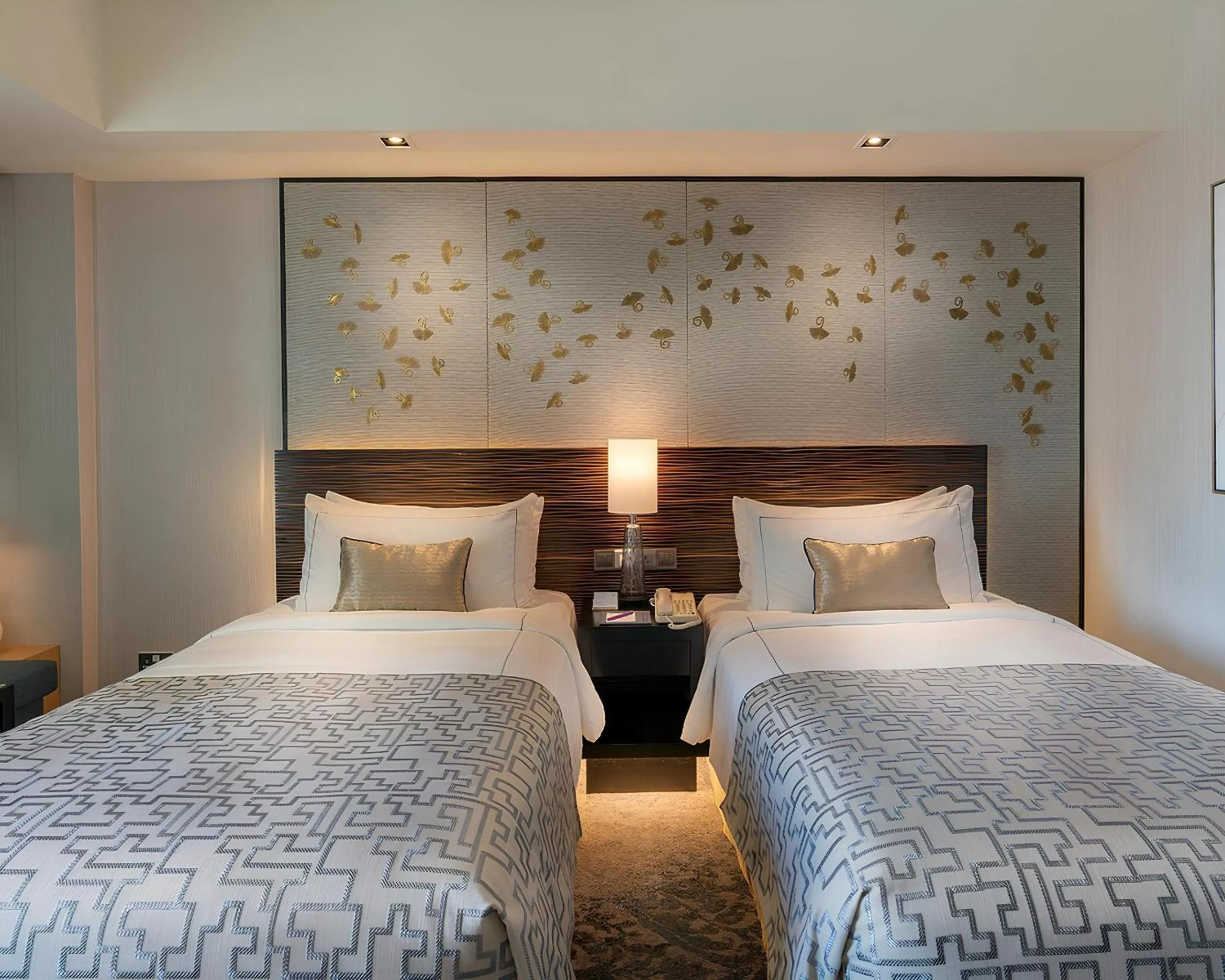 Bedroom, Bed in Cinnamon Grand Colombo