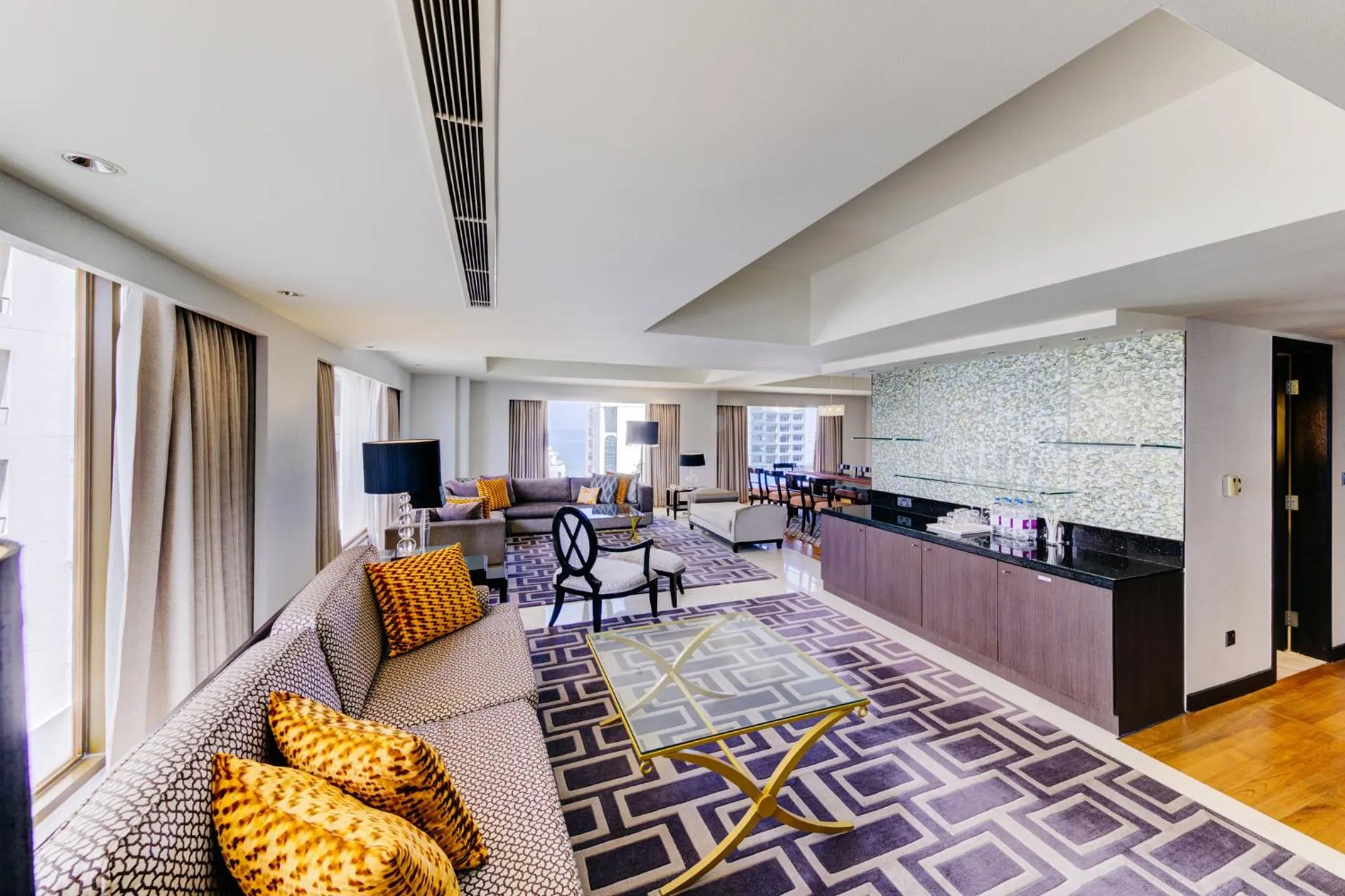 Living room in Cinnamon Grand Colombo