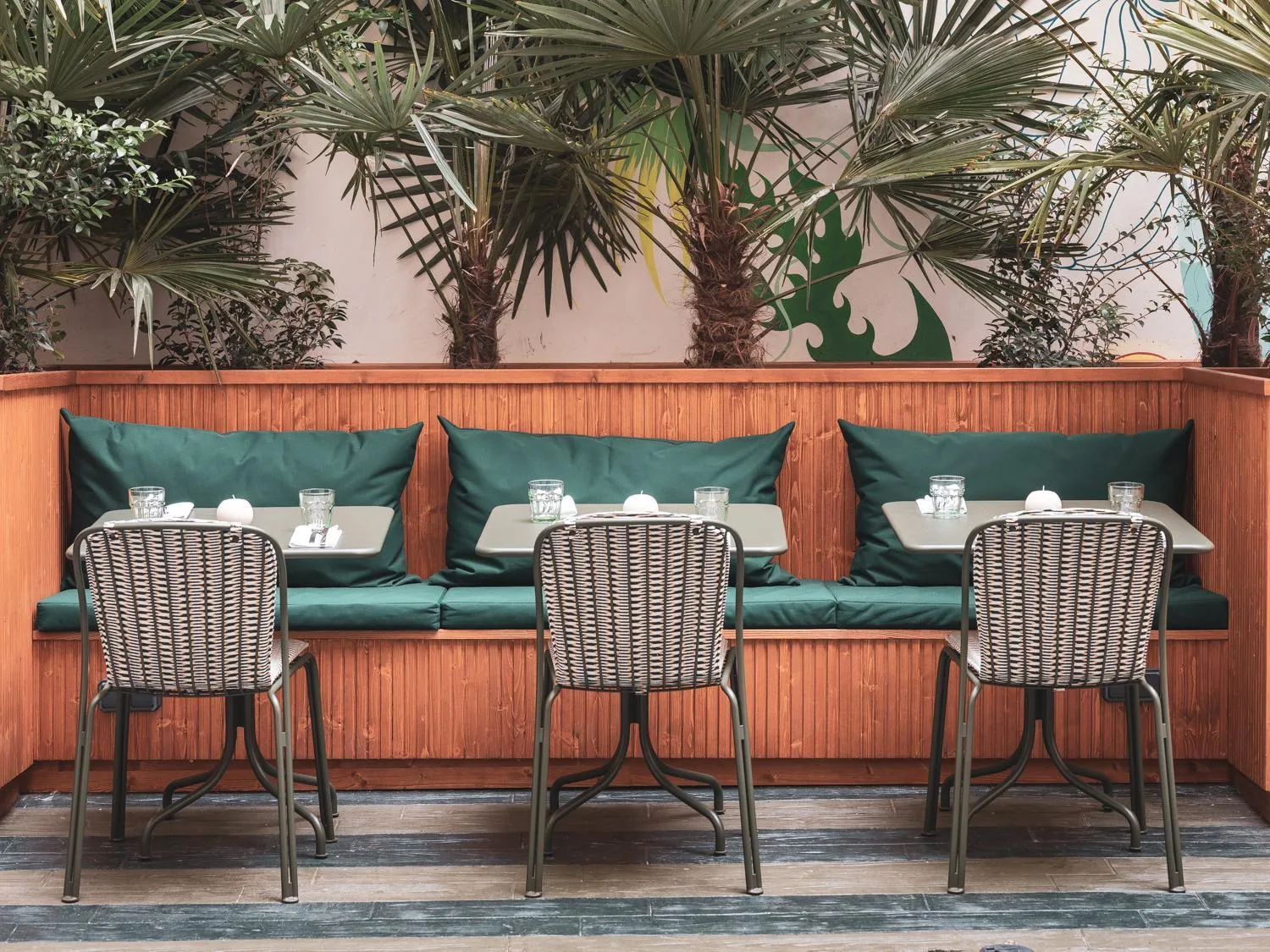 Patio in Hôtel Belleval