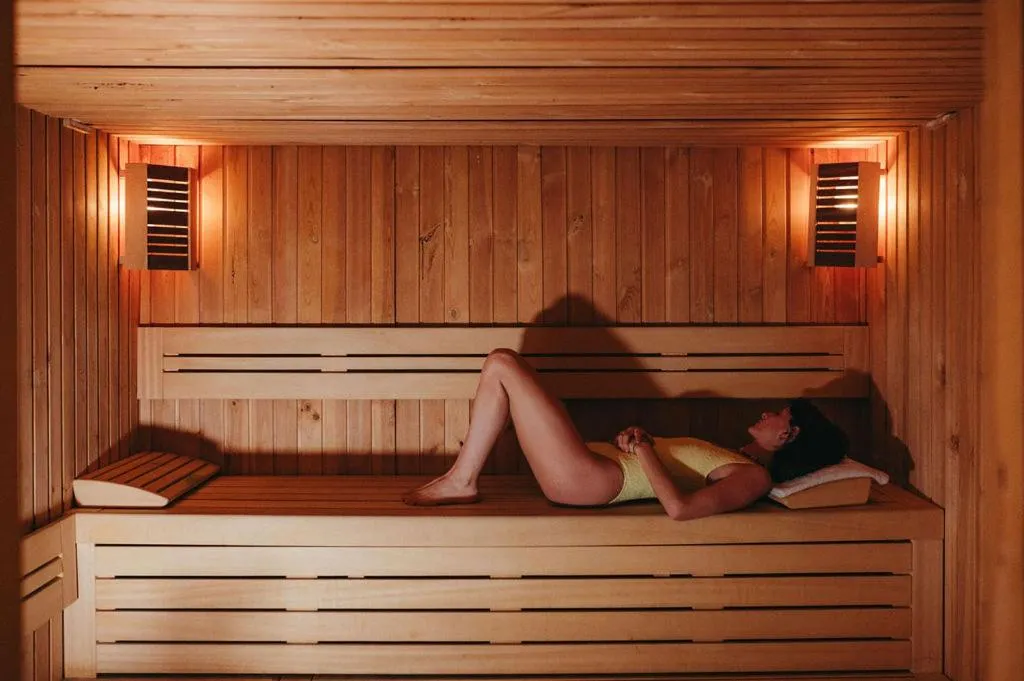 Sauna in Hôtel Belleval