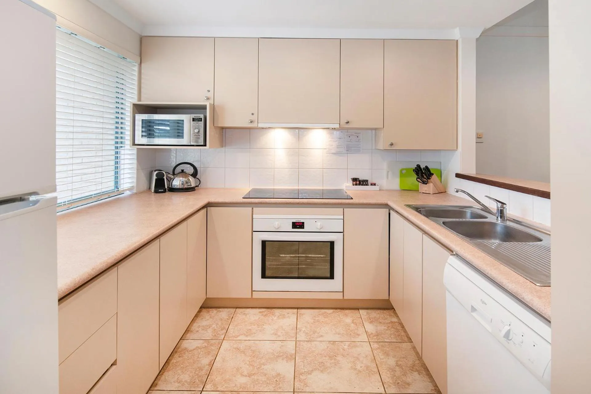 Bayshore Beachside Resort