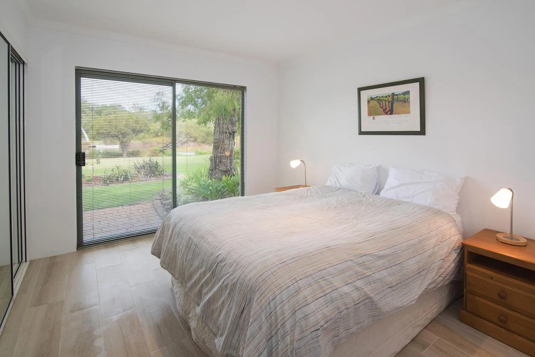 Bed in Bayshore Beachside Resort