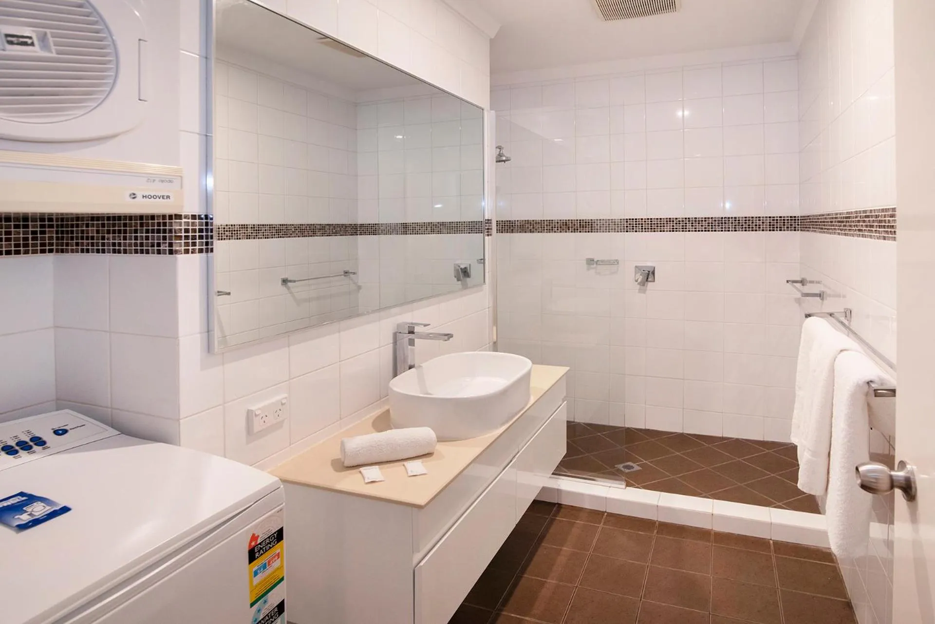 Bayshore Beachside Resort