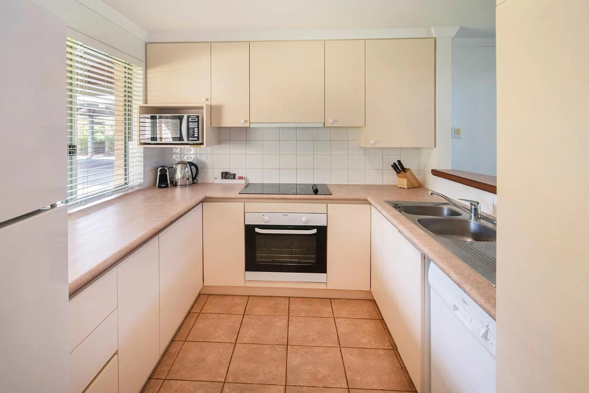 Bayshore Beachside Resort