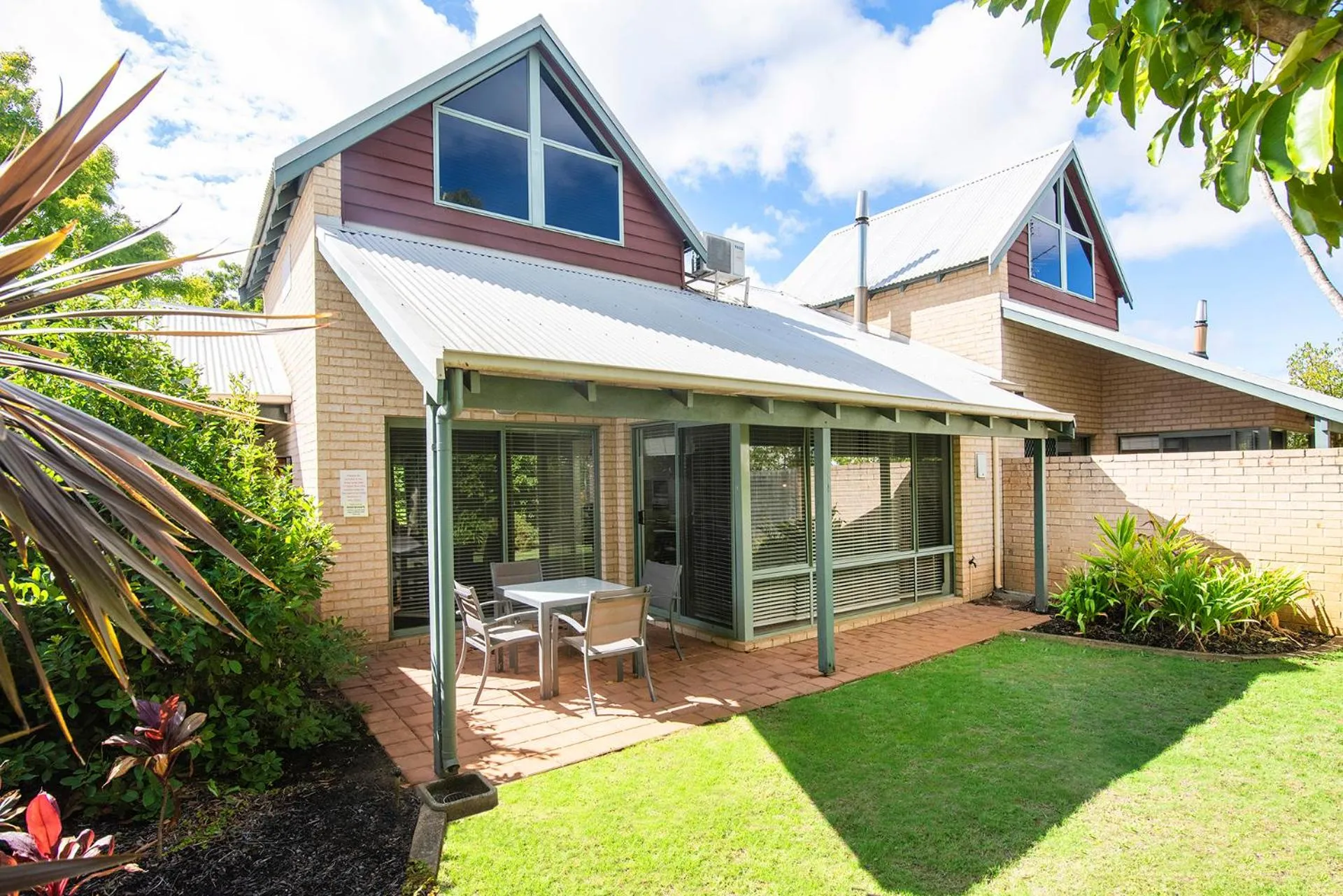 Bayshore Beachside Resort