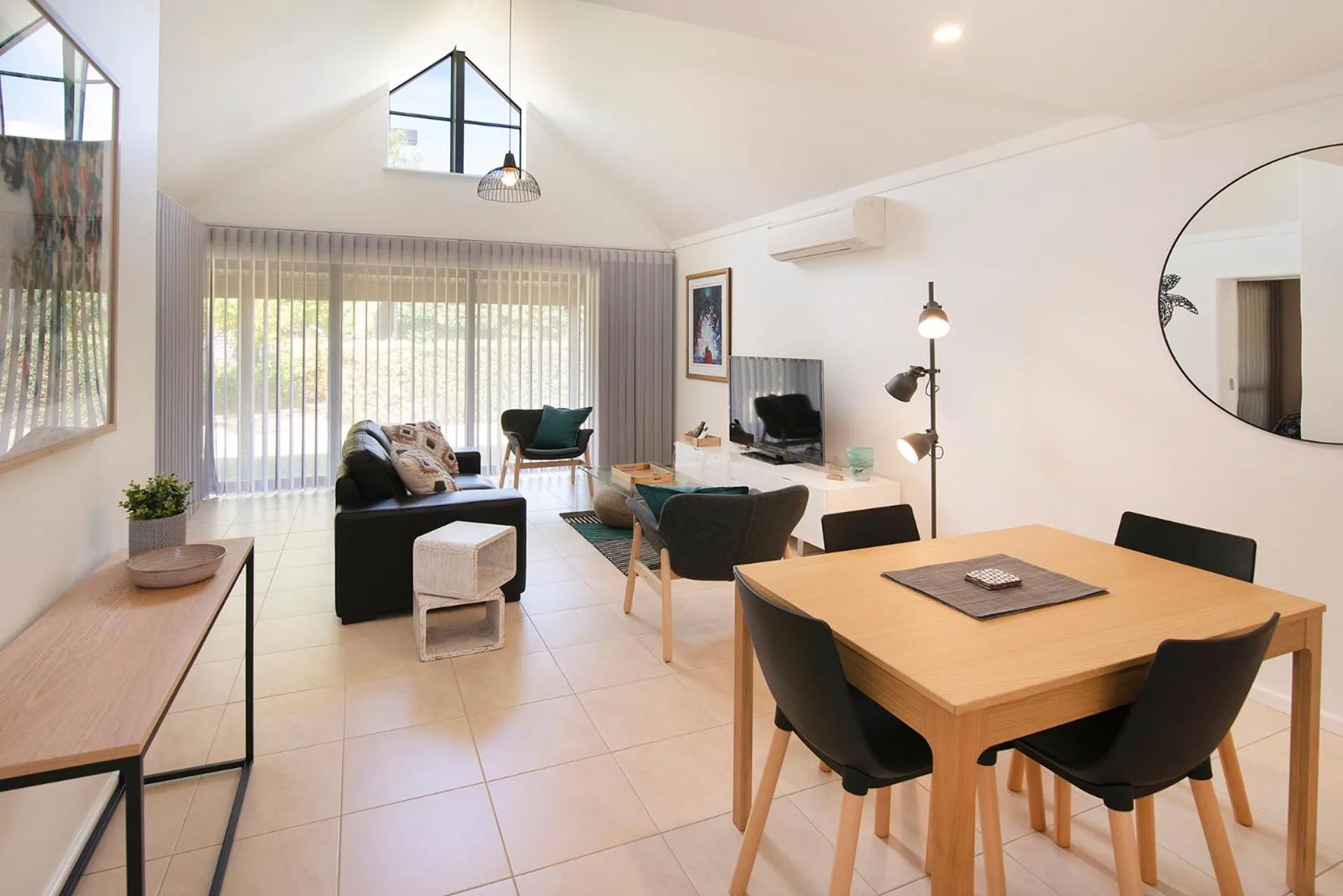 Bayshore Beachside Resort