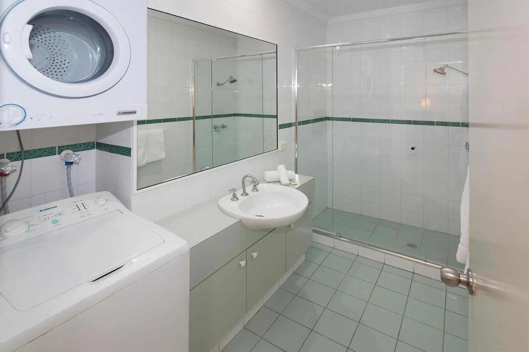 Bayshore Beachside Resort