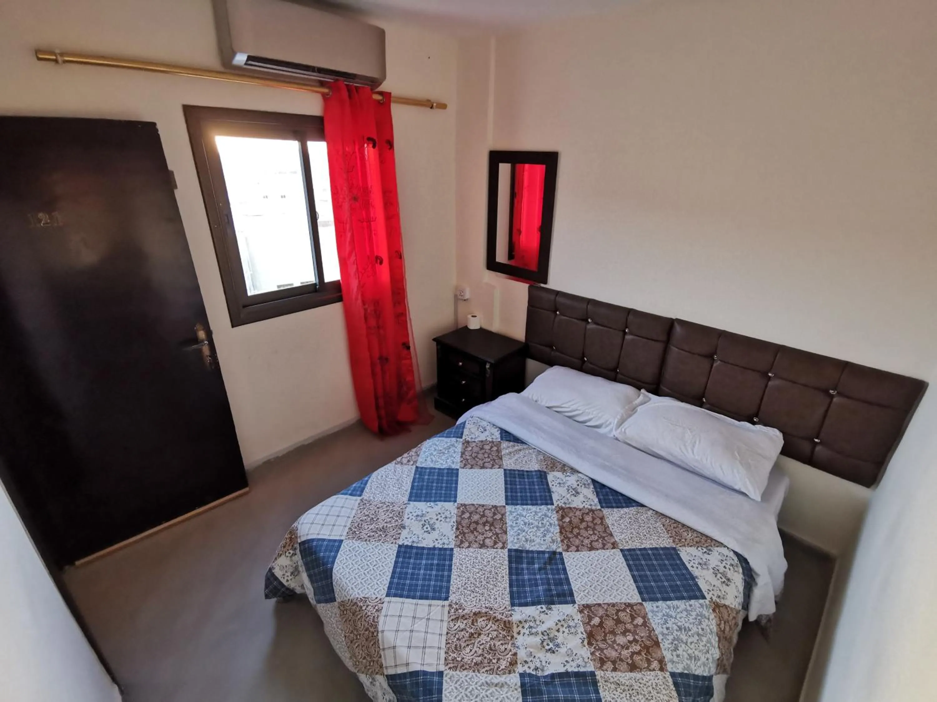 Bed in Petra Gate Hotel