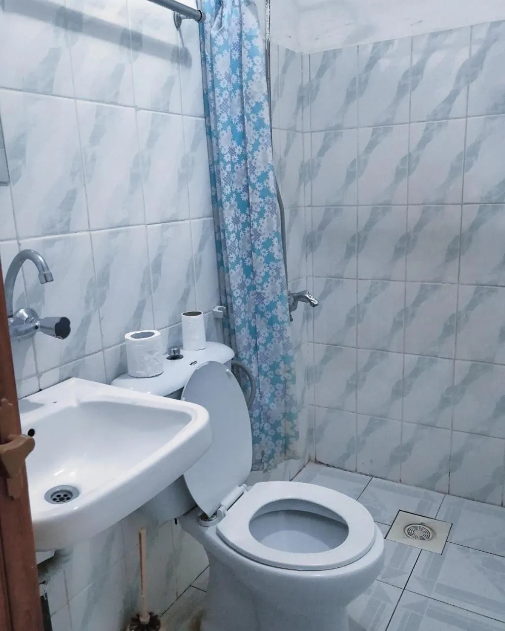 Bathroom in Petra Gate Hotel