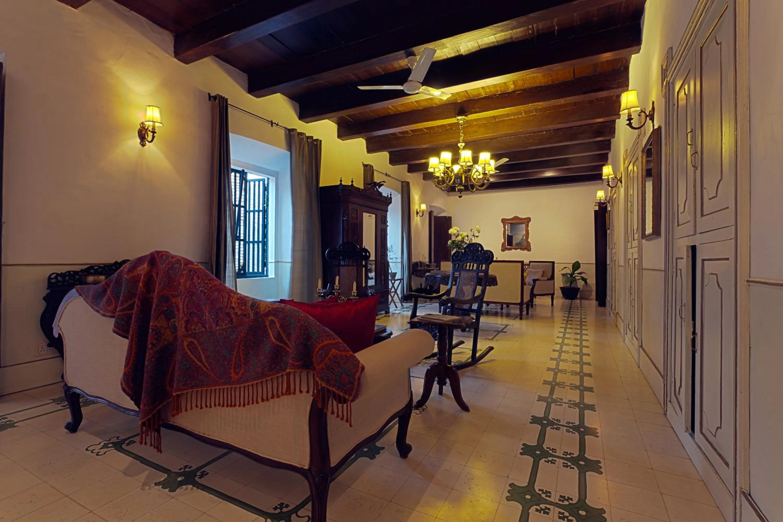 Property building in Siolim House