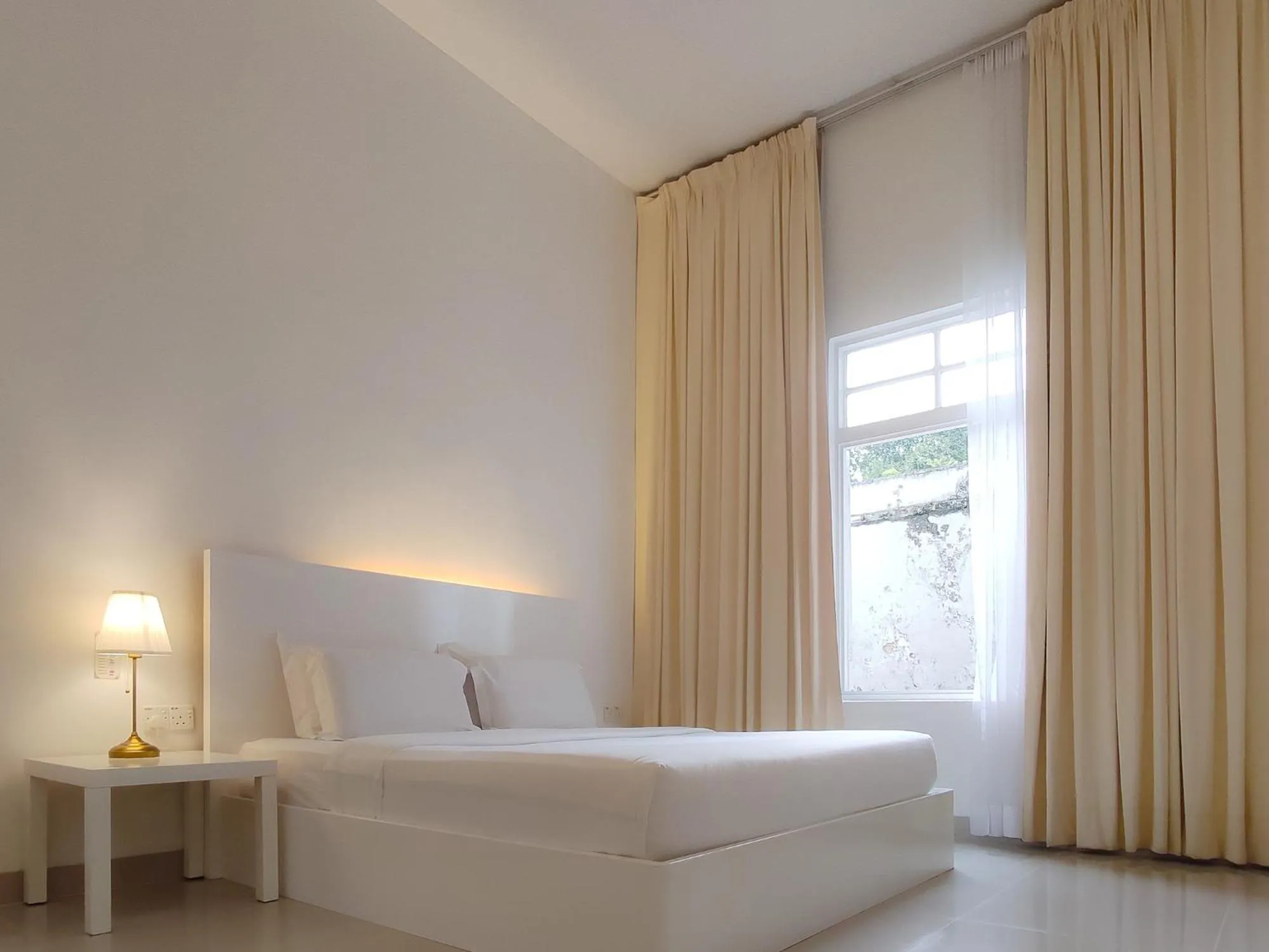 Bed in Chulia Heritage Hotel