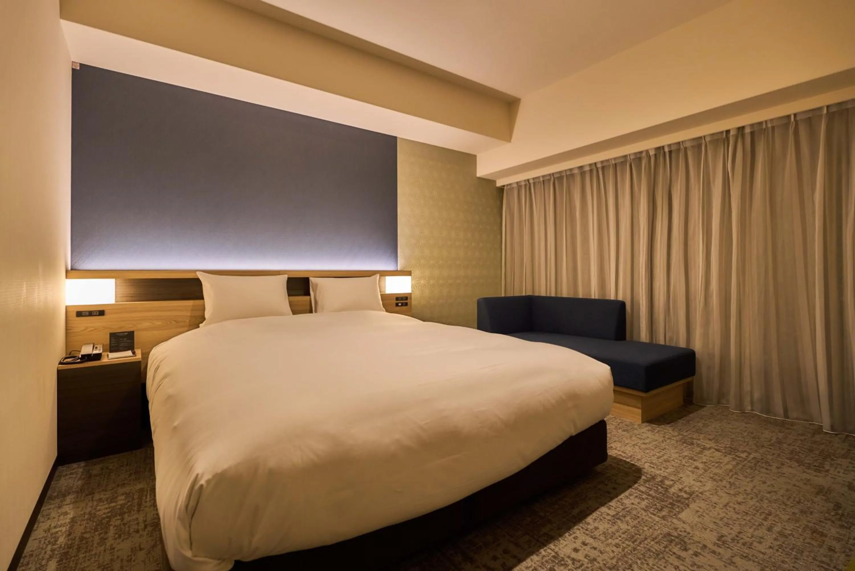 Photo of the whole room, Bed in Hotel Kanazawa