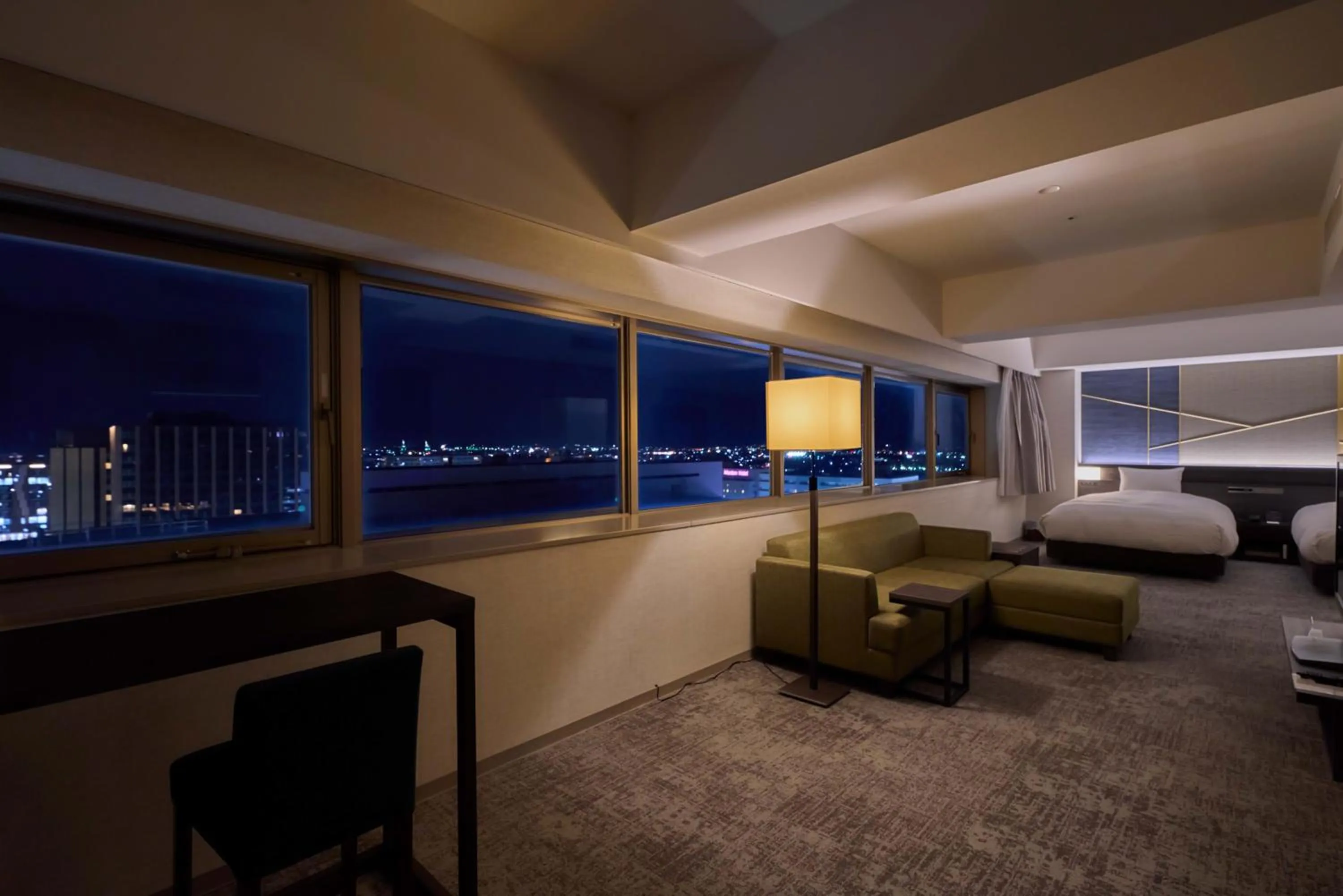 Night, Bed in Hotel Kanazawa