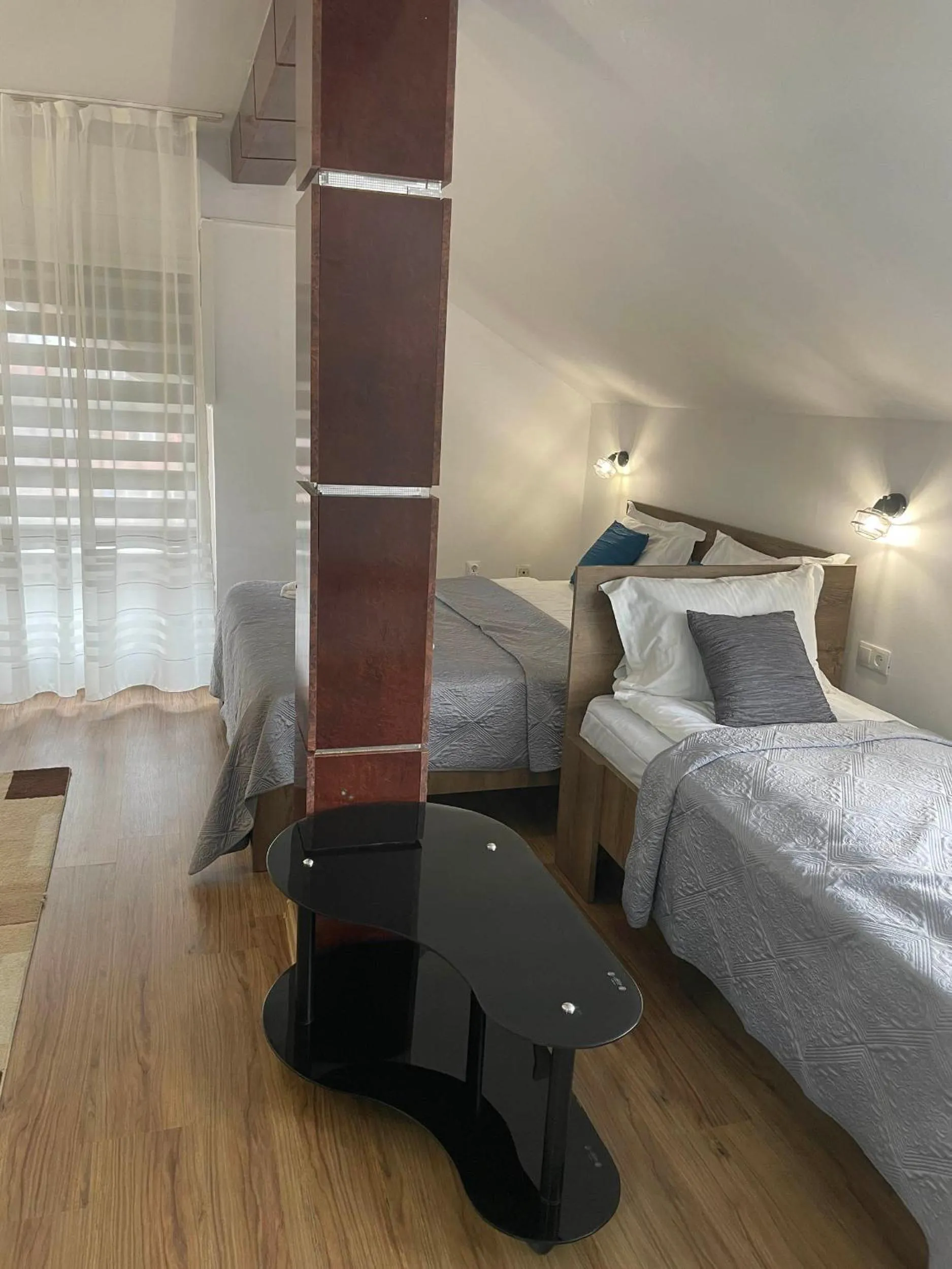 Bed in Motel Maestro