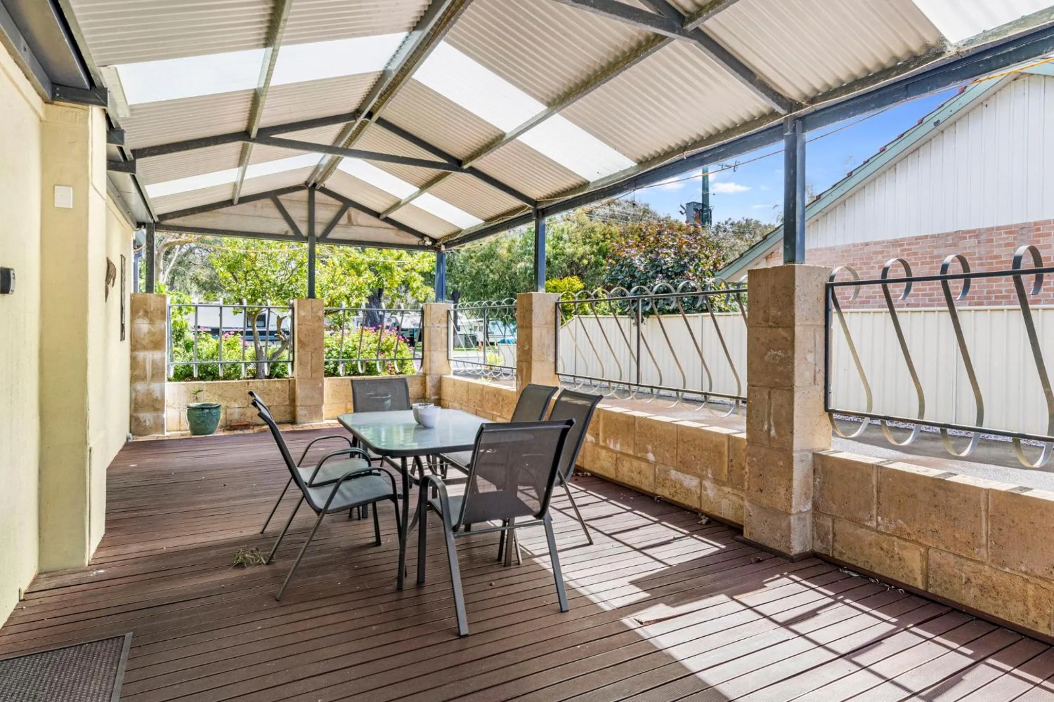 Observatory Guesthouse - Adults Only