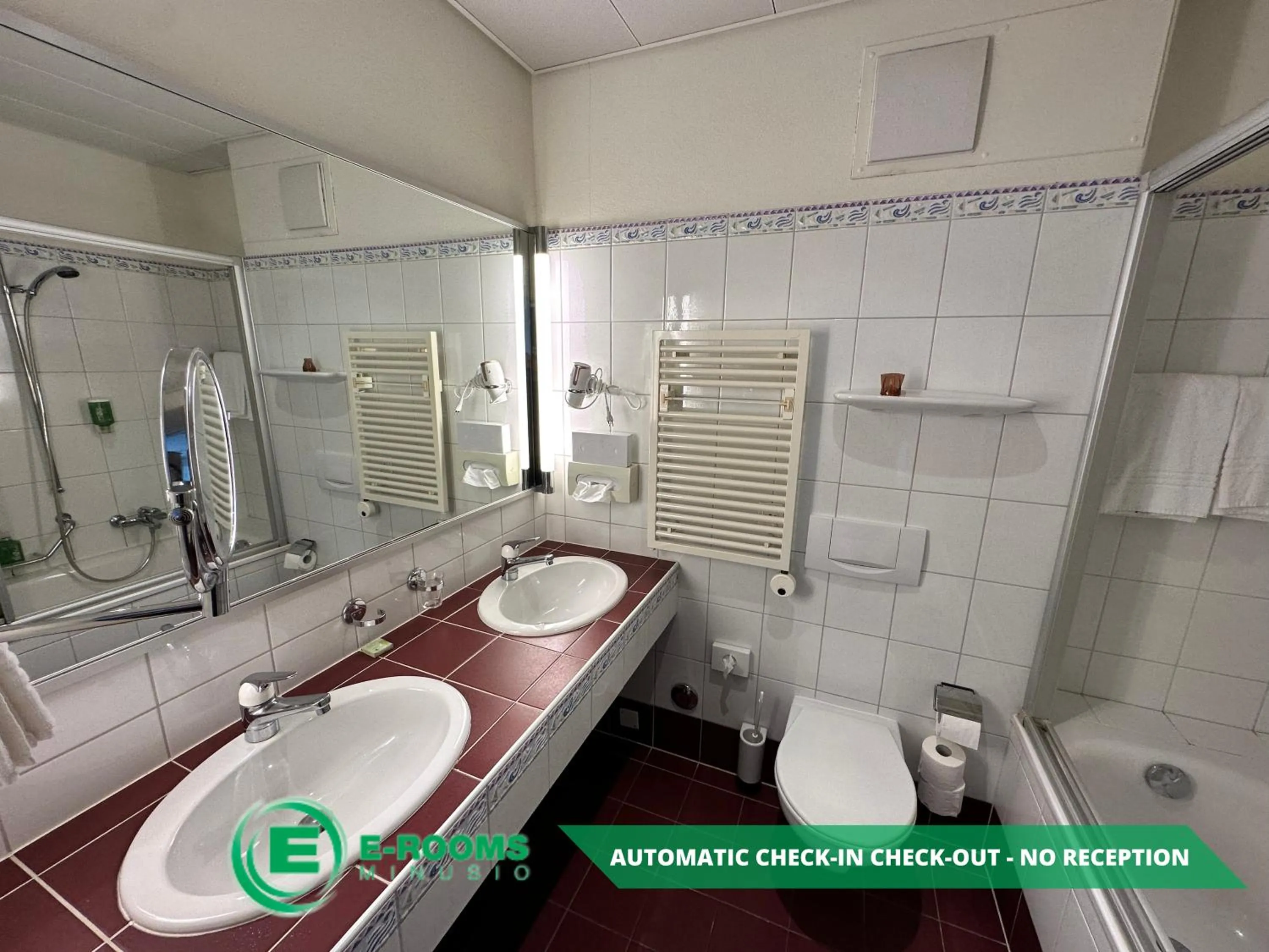 Bathroom in E-Rooms Minusio