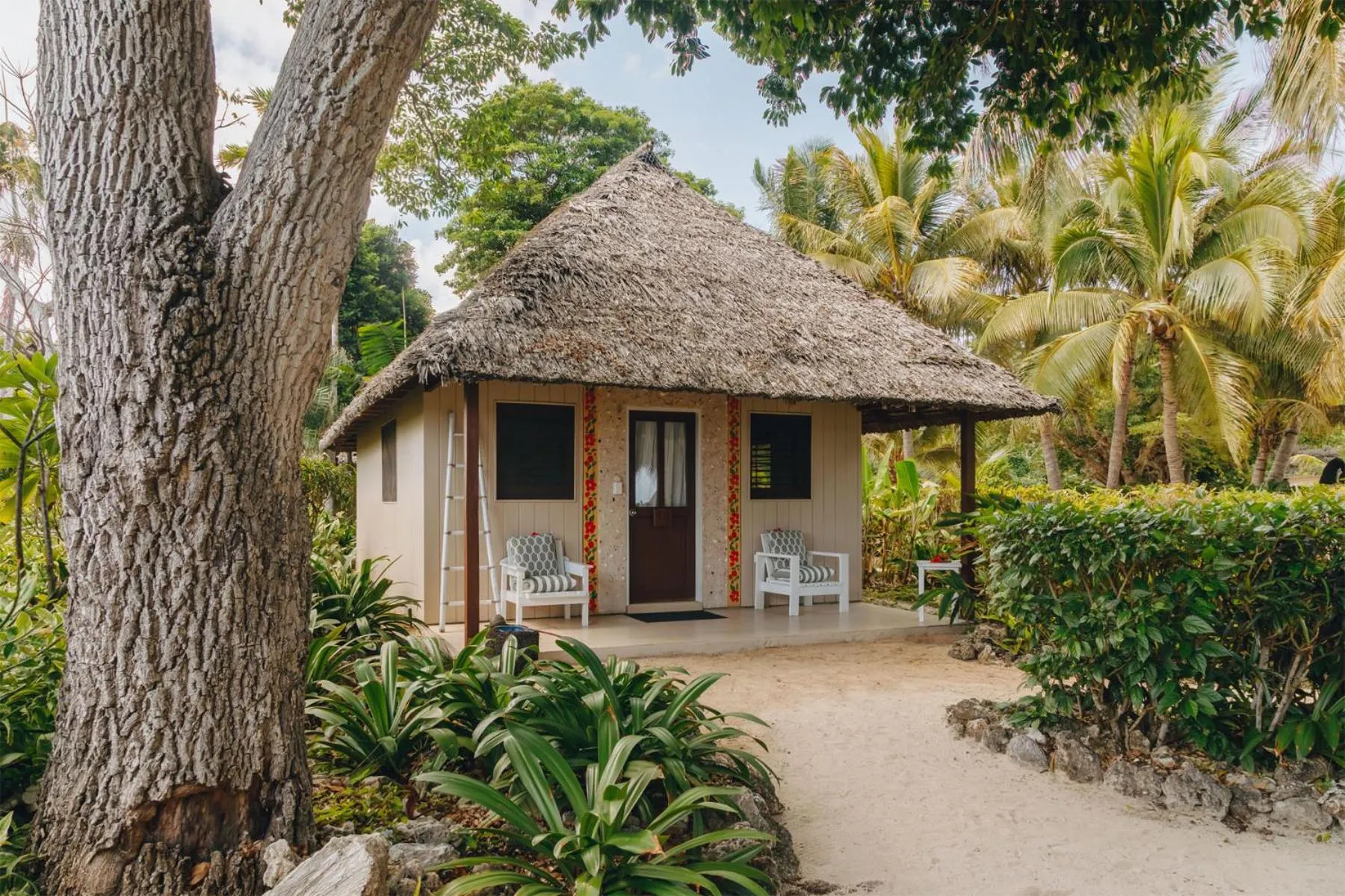 Facade/entrance in White Grass Ocean Resort & Spa