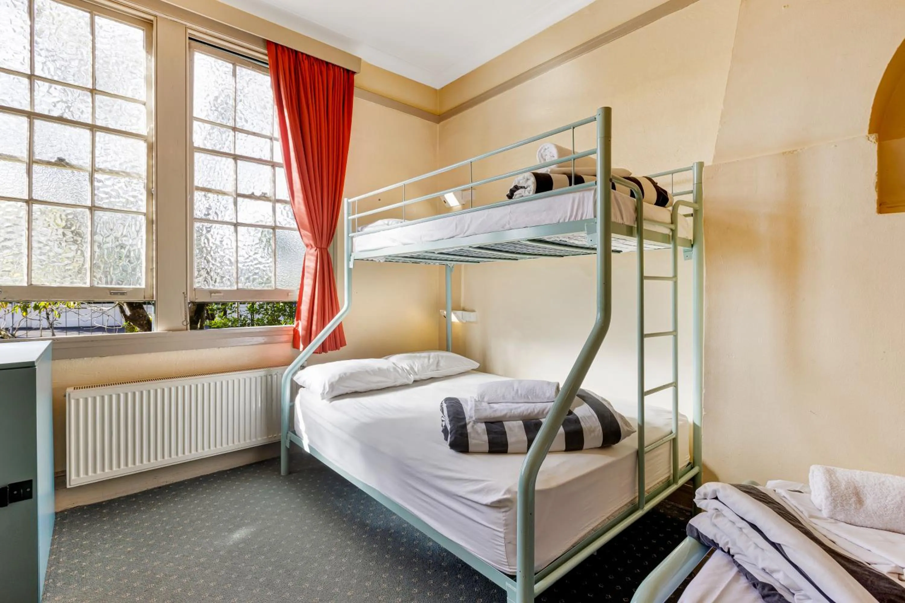 Bed in YHA Blue Mountains Katoomba