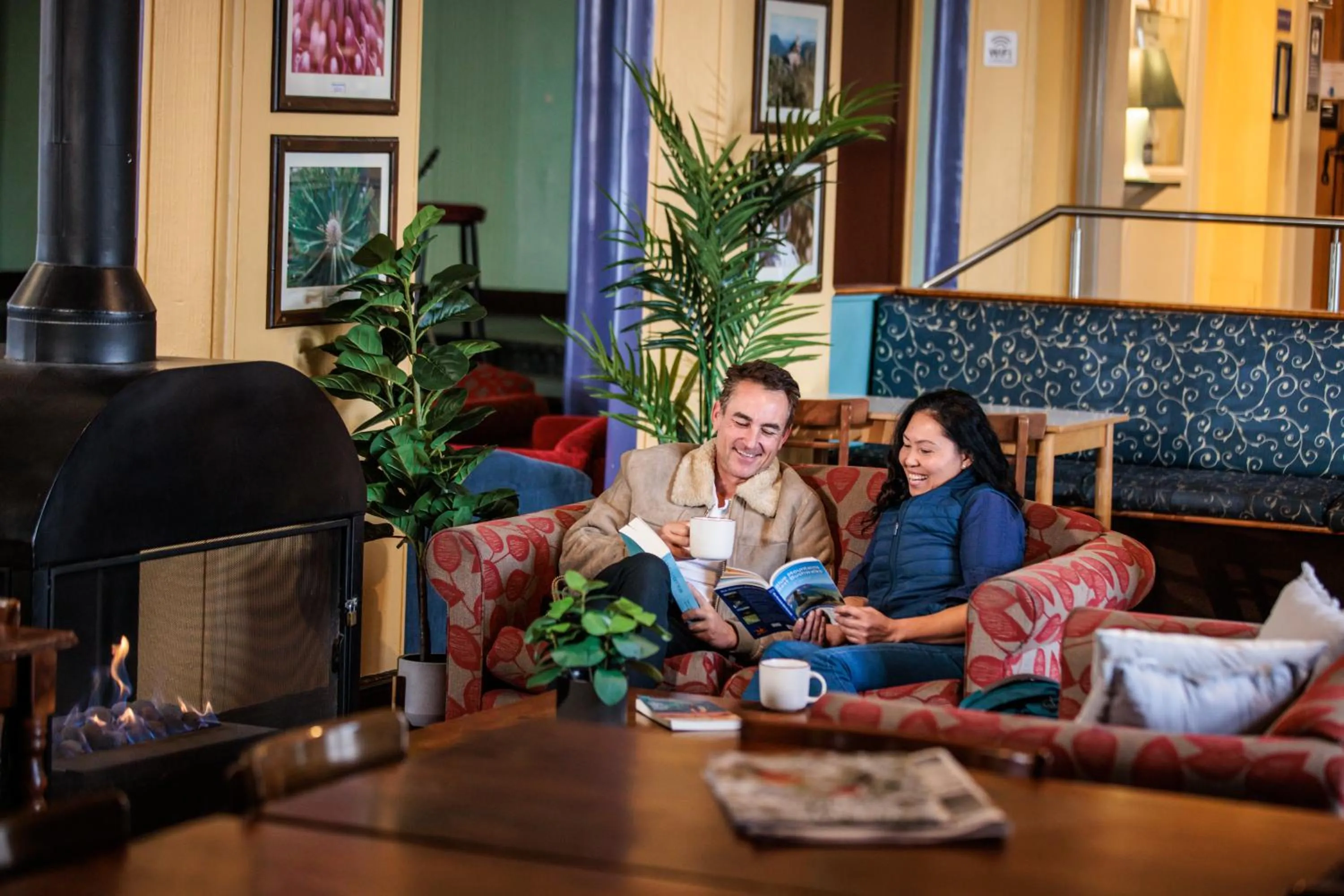 Living room in YHA Blue Mountains Katoomba