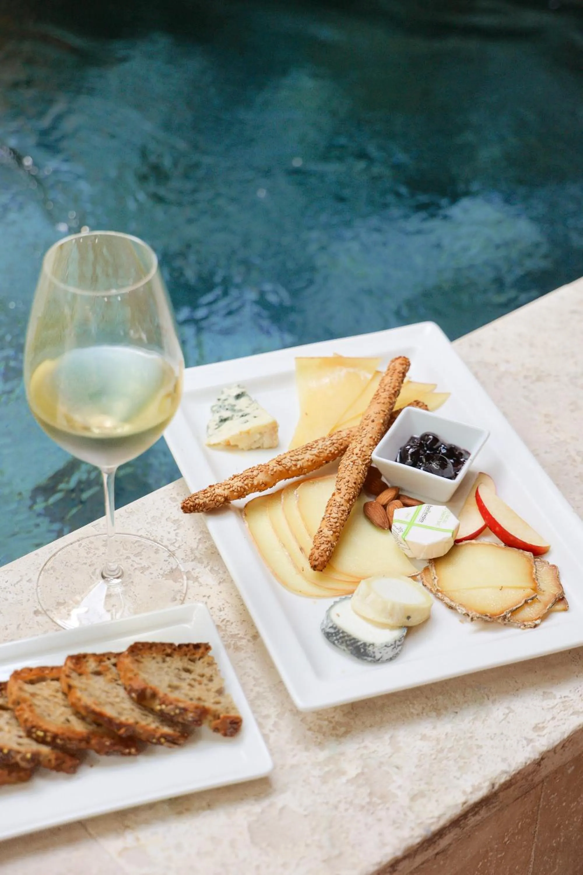 Restaurant/places to eat in Le Boutique Hotel & Spa