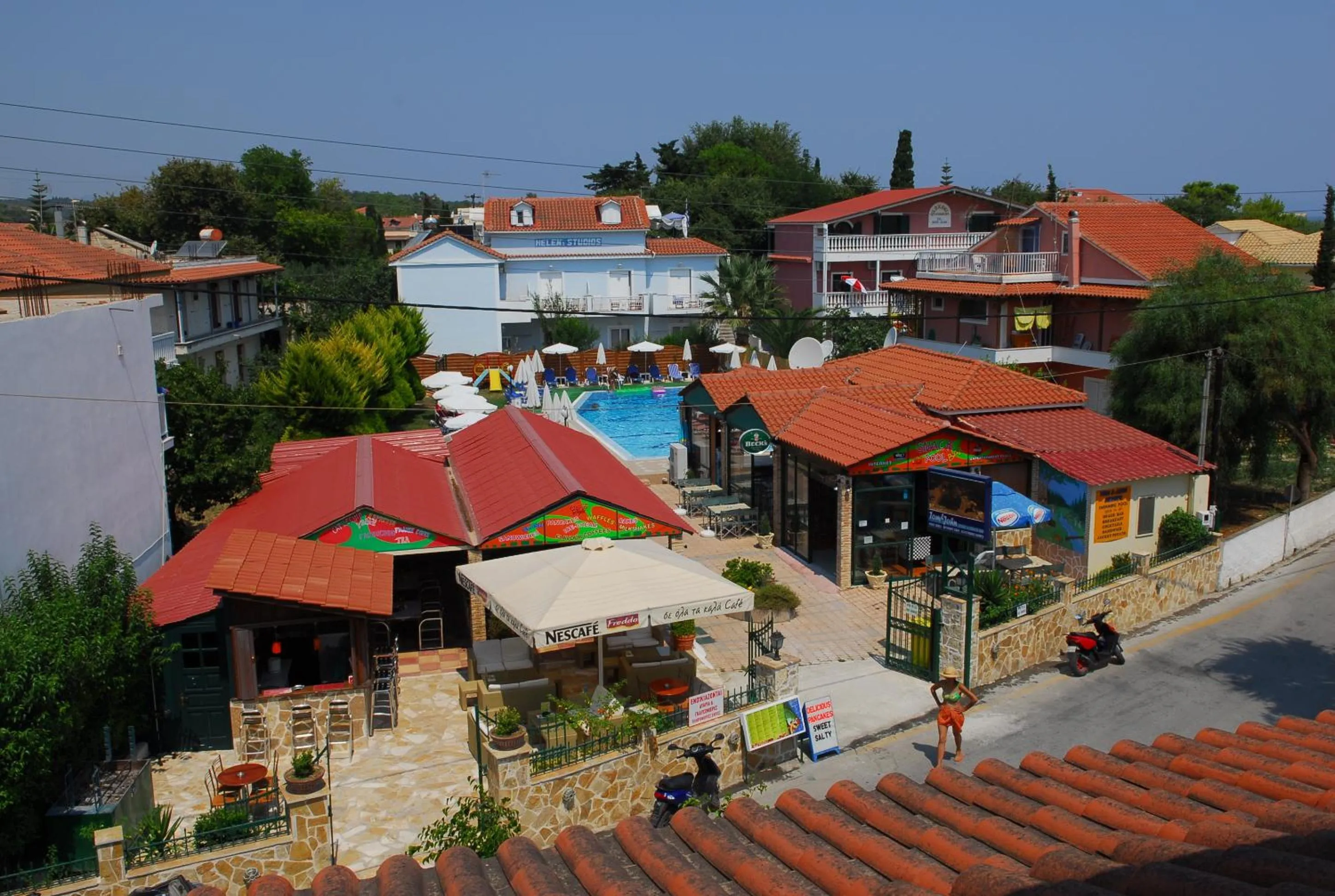 Property building in Tom & John Center