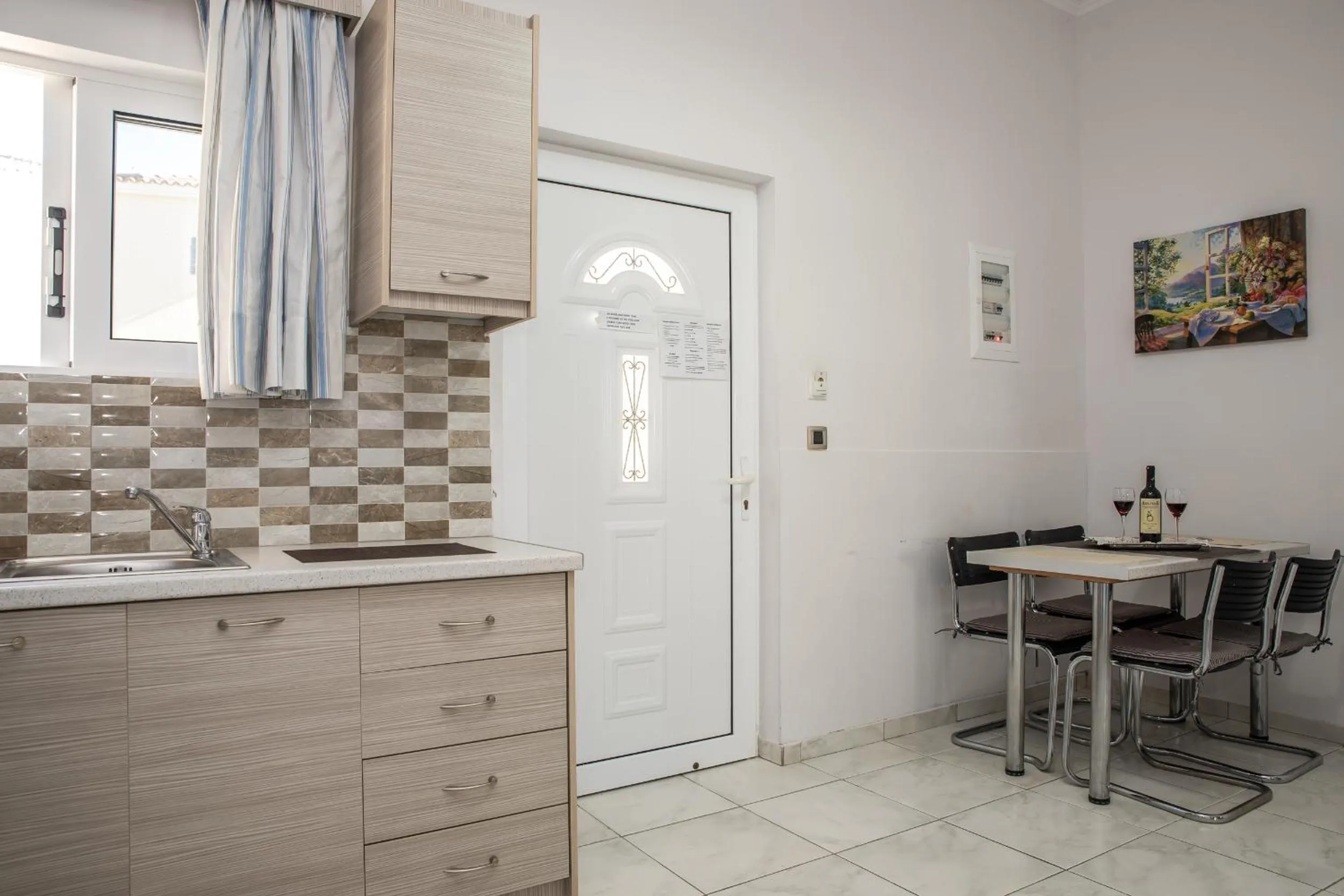 Kitchen or kitchenette in Tom & John Center