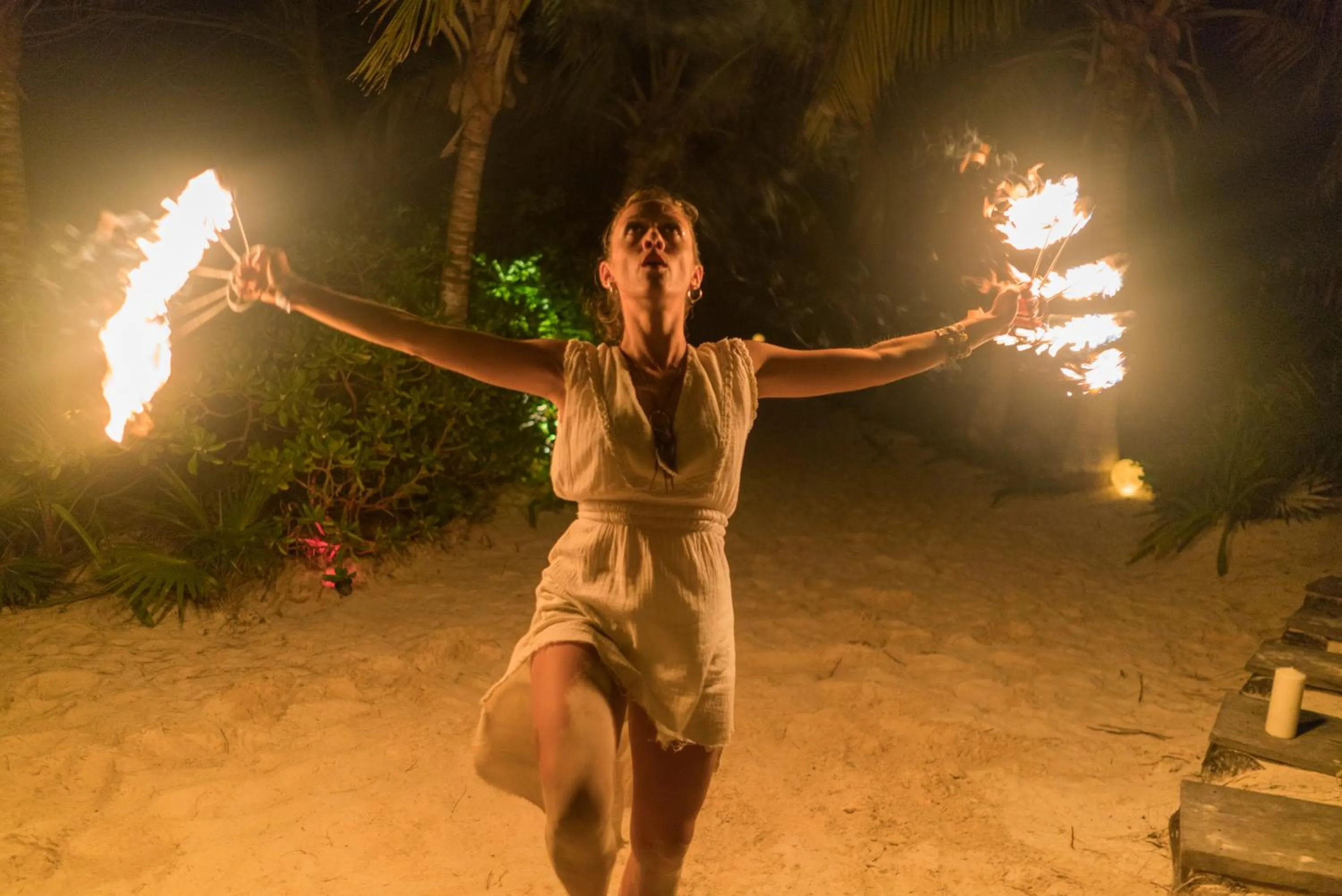 Evening entertainment in Casa Maya Kaan