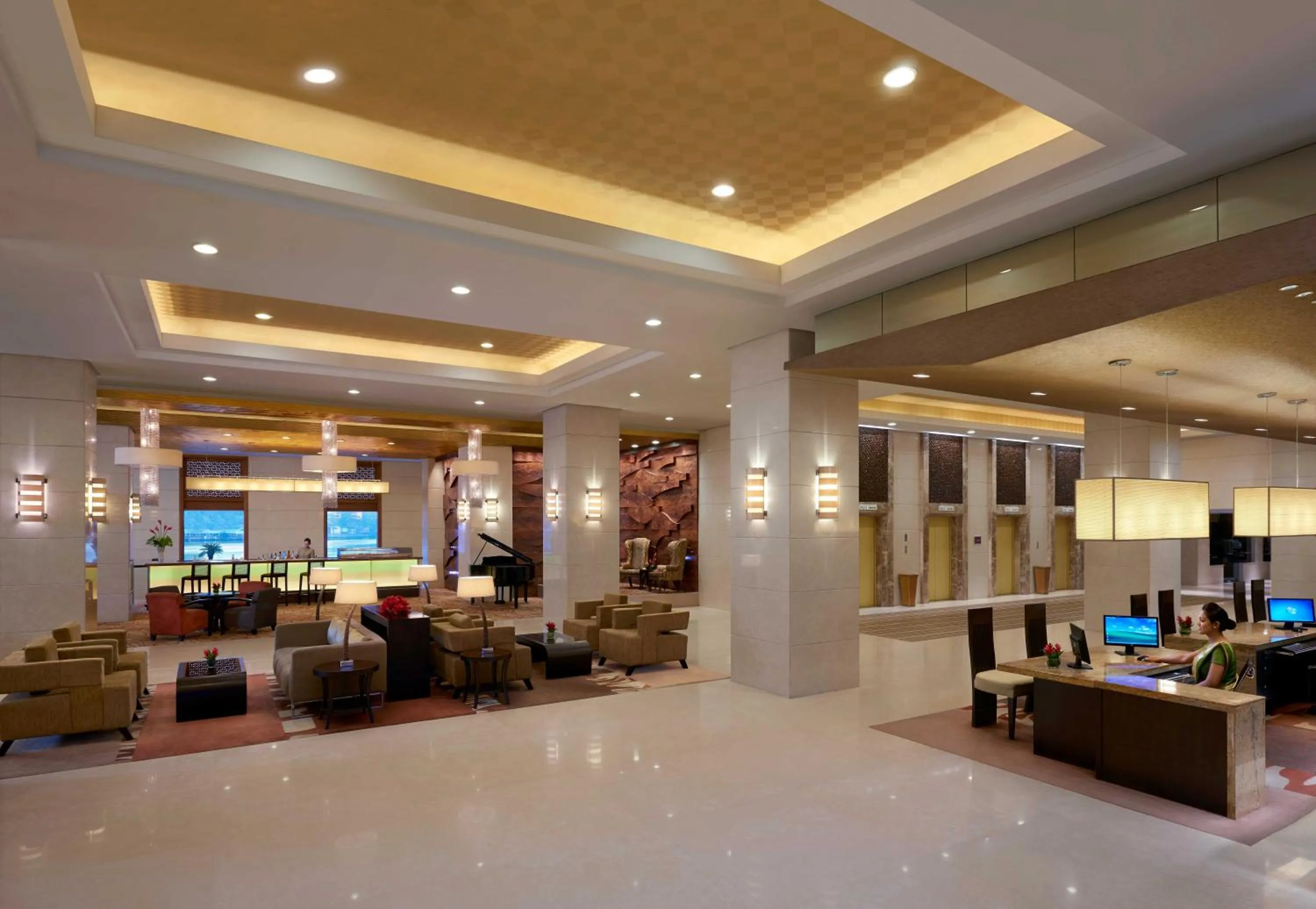 Communal lounge/ TV room in Cinnamon Lakeside