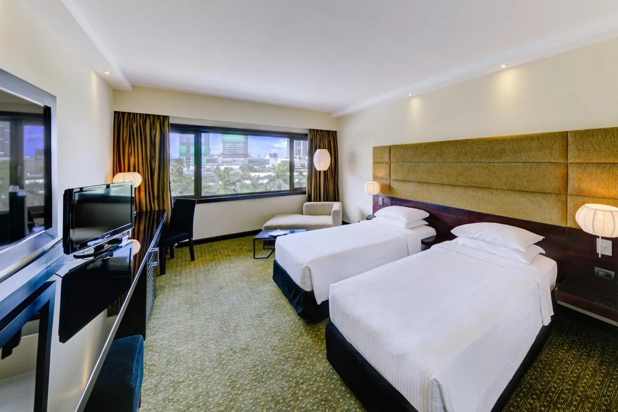 Bedroom, Bed in Cinnamon Lakeside