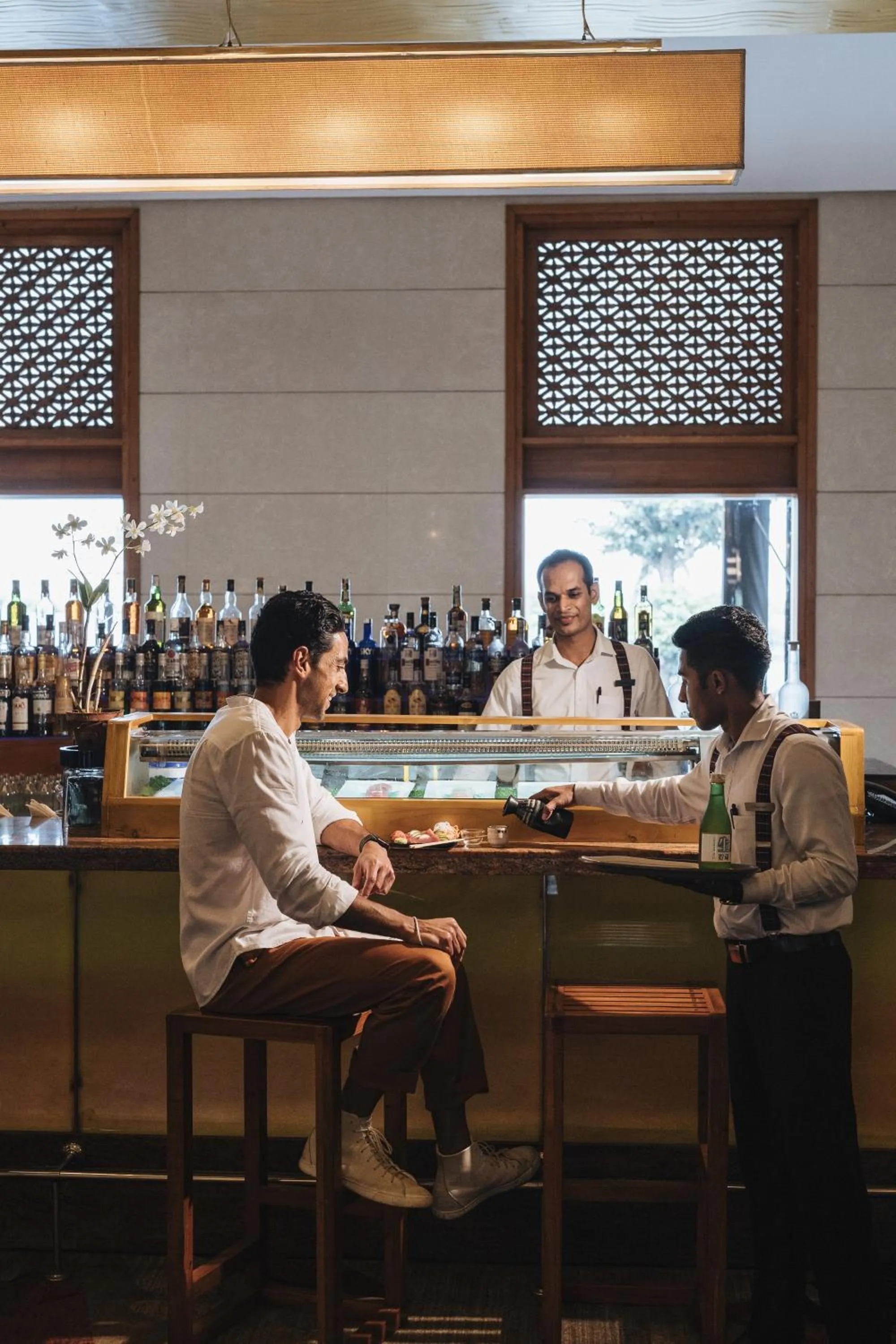 Lounge or bar in Cinnamon Lakeside