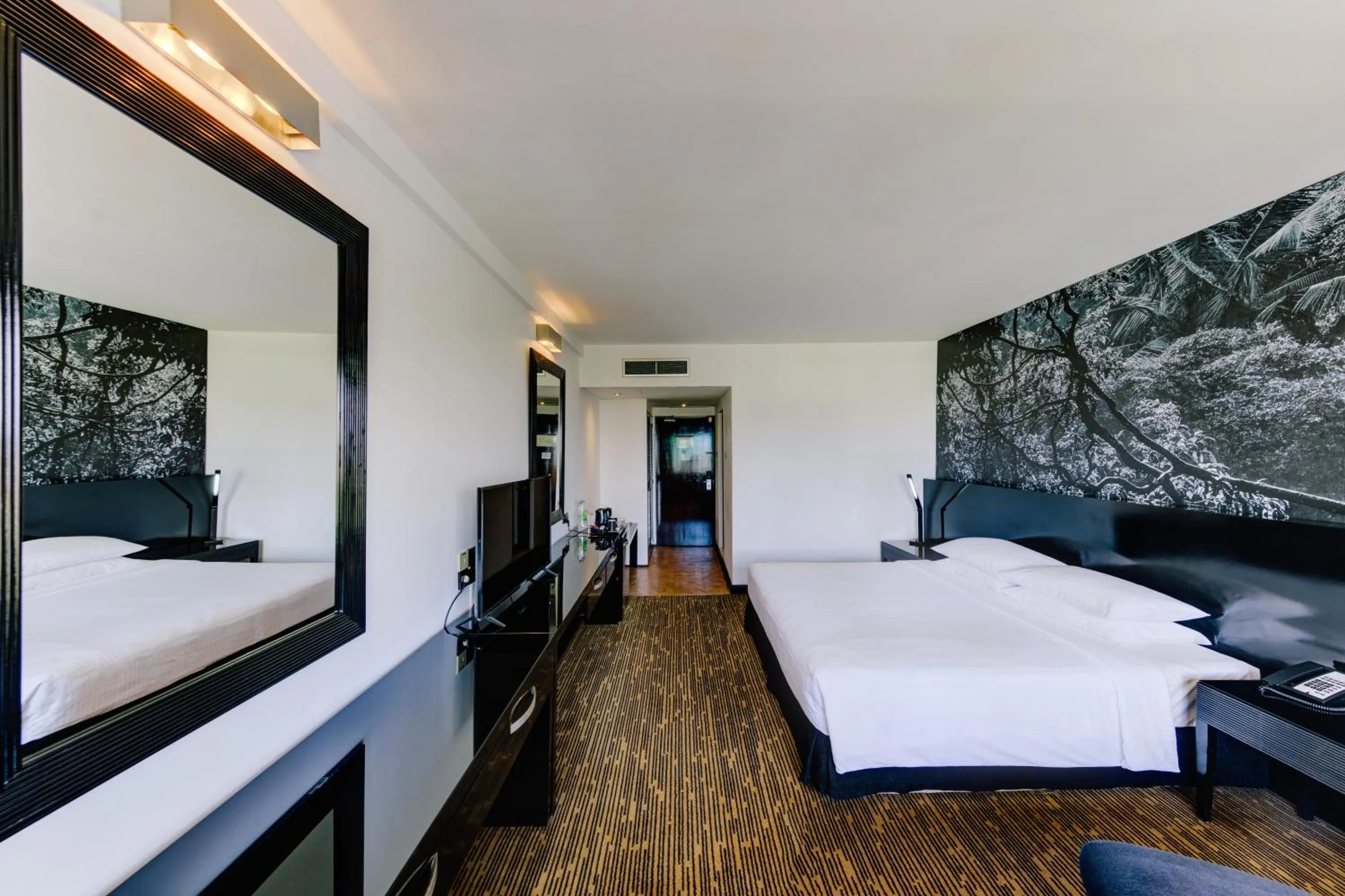 Bed in Cinnamon Lakeside