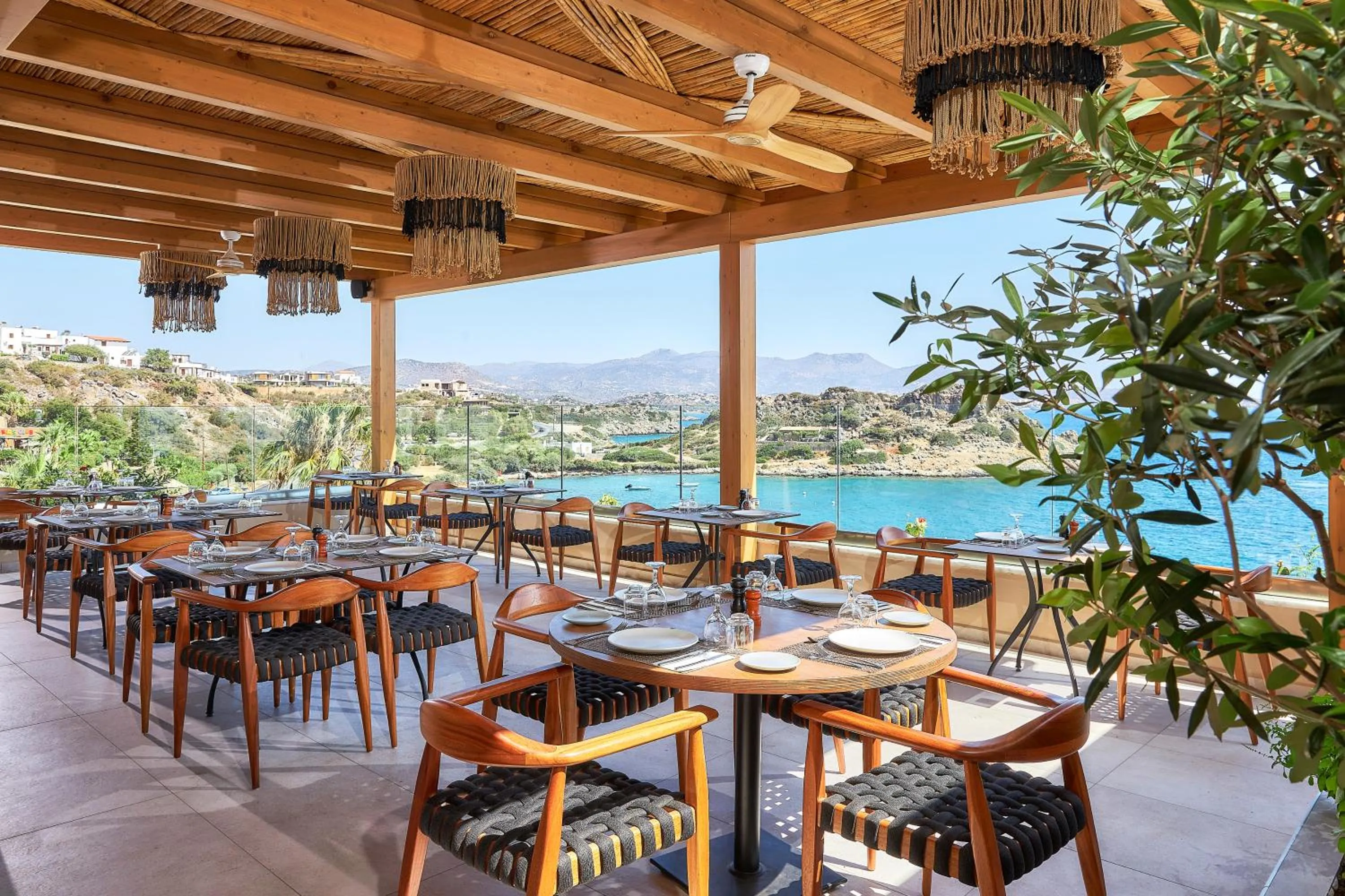 Restaurant/places to eat in Blue Marine Resort and Spa Hotel